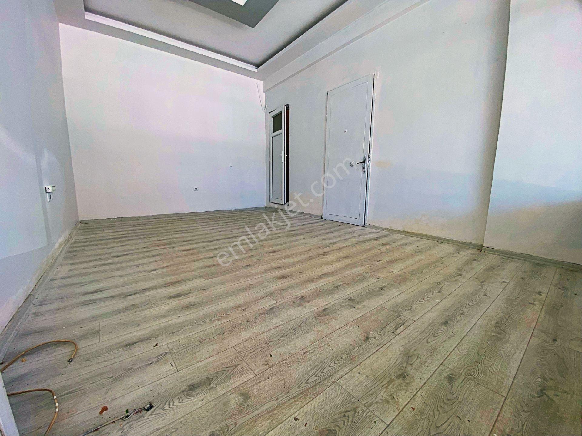 Akçayda Yetki Gültaş Emlaktan Satılık Merkez'de, İşlek Cadde Üzerinde Yatırımlık Dükkân - Görsel 18