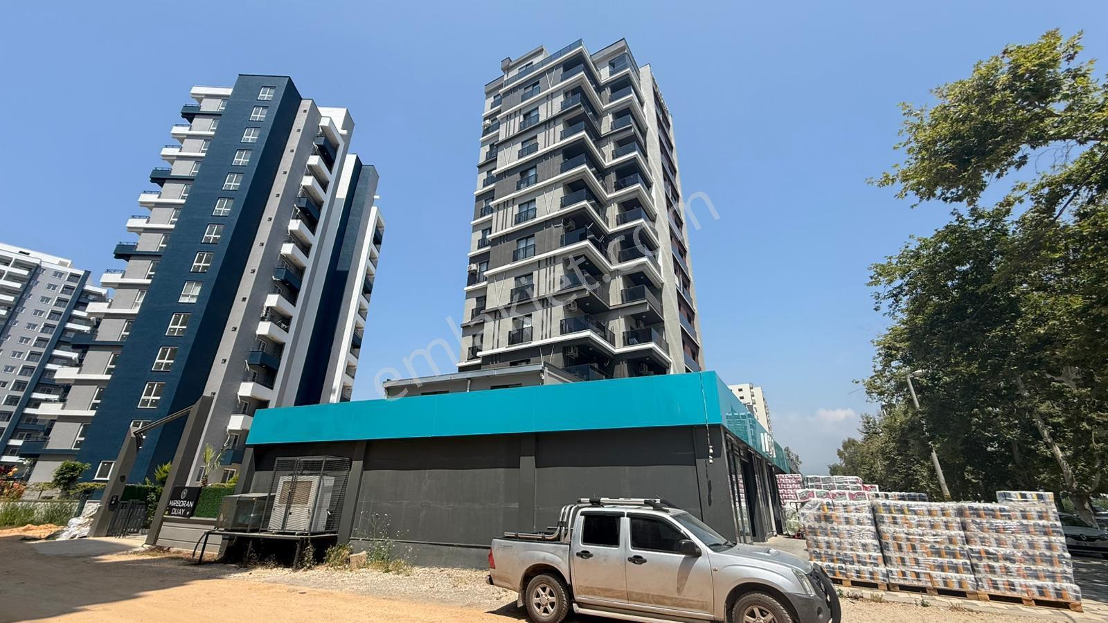 Mersin Arpaçta Denize 100 Mt Havuzlu Sitede Şık 1+1 Daire - Görsel 14