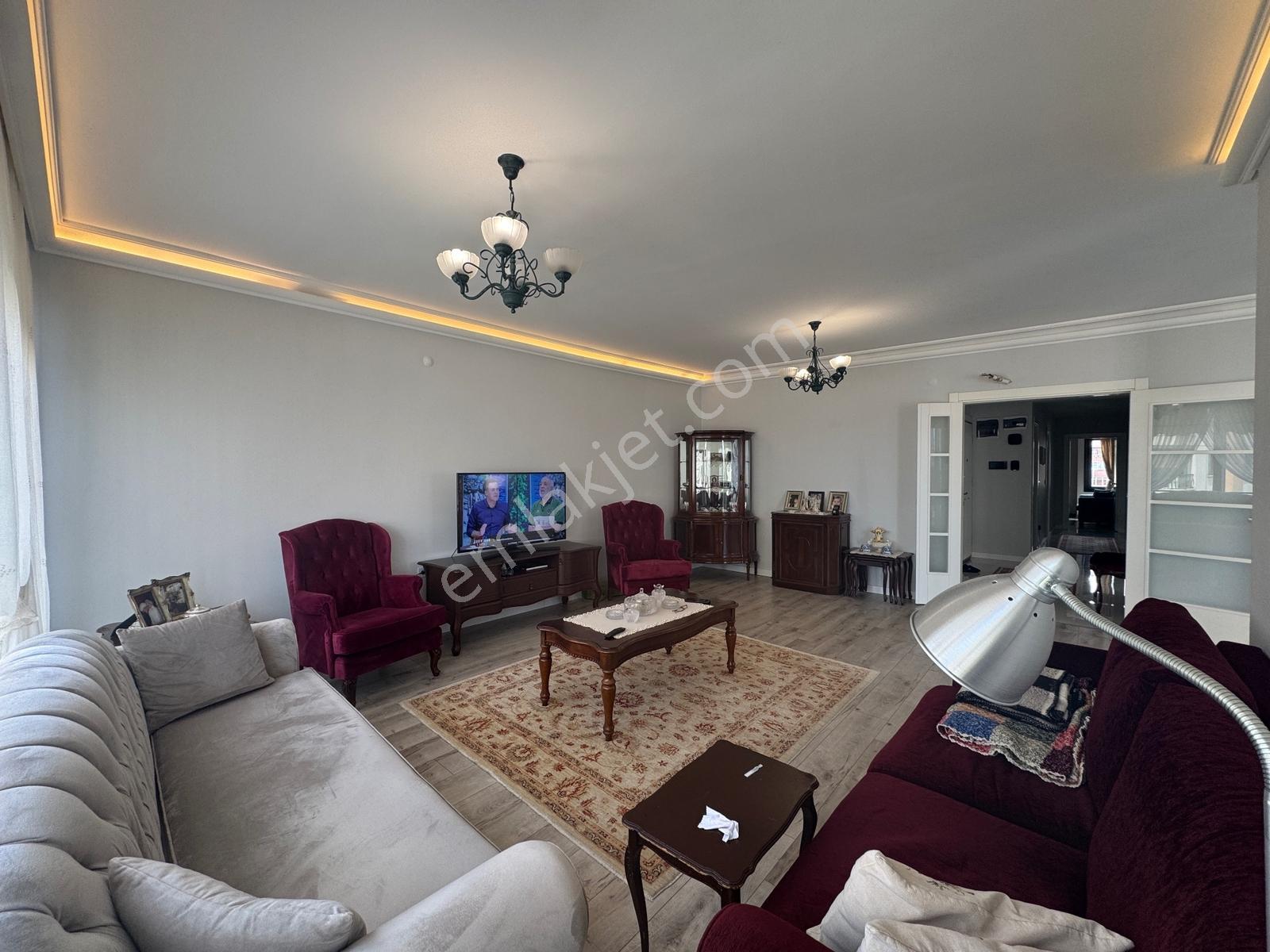 Redstone Şana Dan Deniz Manzaralı Sabırlar Şana Konutlarında 3+1 - Görsel 31