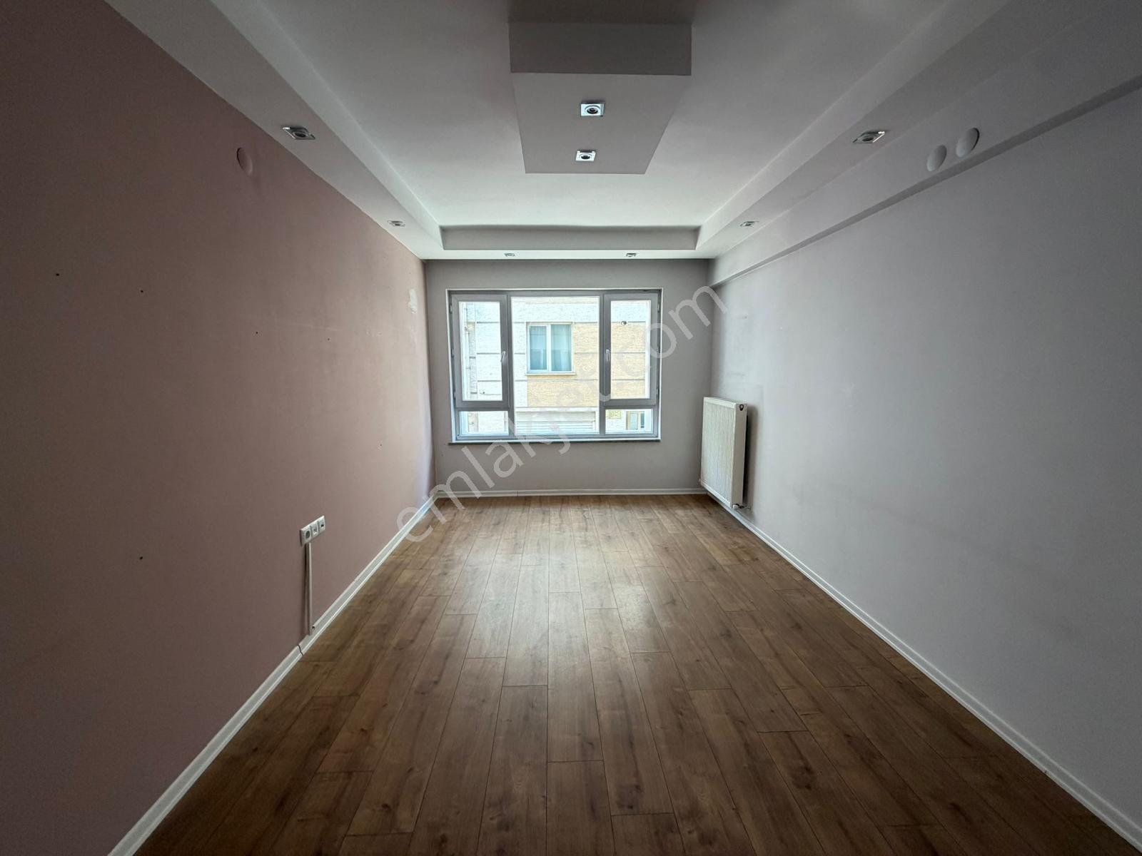 Oscar'dan Sakarya Caddesi Yakını Asansörlü Balkonlu 2+1 - Görsel 26