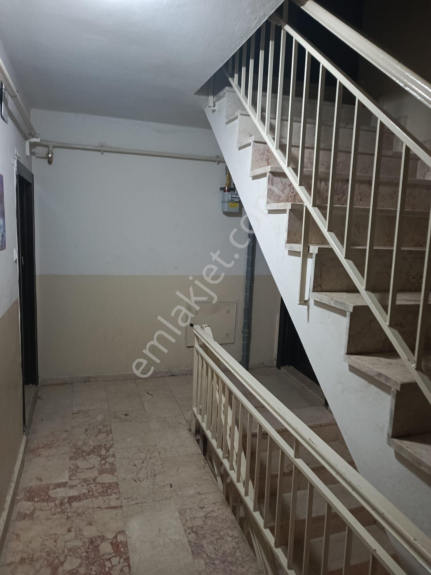 Mudanya Siteler Mah'de Eşyalı Kiralık Daire Merkezde 1.kat Düzayak 2+1 Geniş Çift Balkonlu Site İçi - Görsel 25