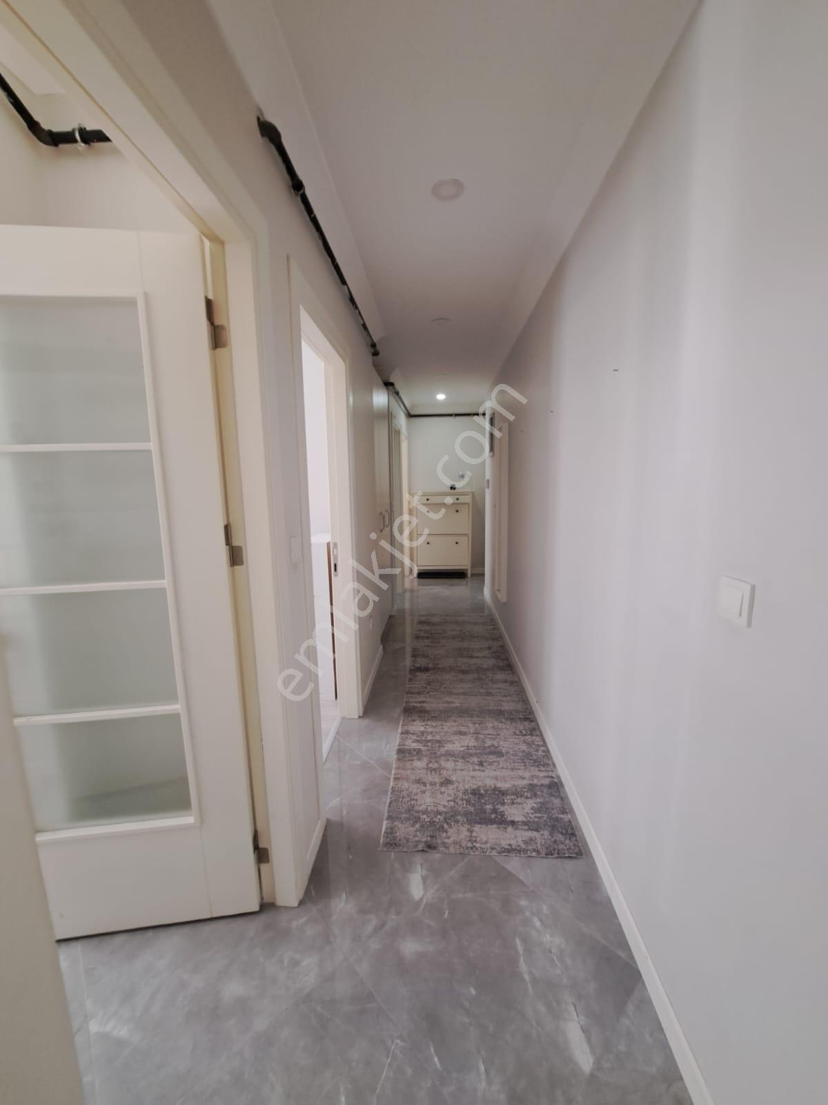 Maltepe Çınarda Satılık 2+1 Giriş Kat Arakat Yeni Binada Fırsat - Görsel 12