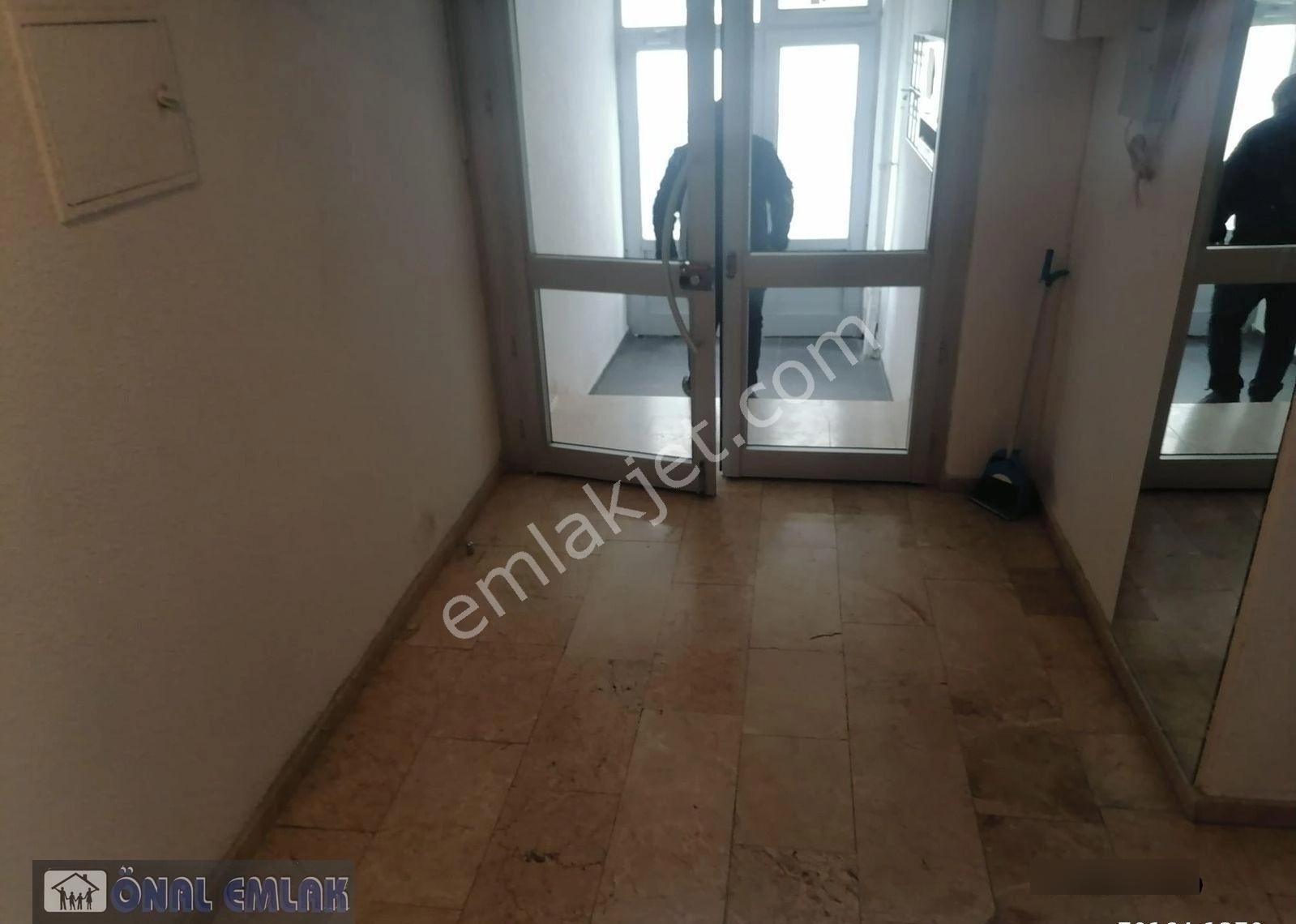 Önaldan Ankara Dikmen Caddesi Üzeri 3+1 Kilerli Ön Cephe - Görsel 26