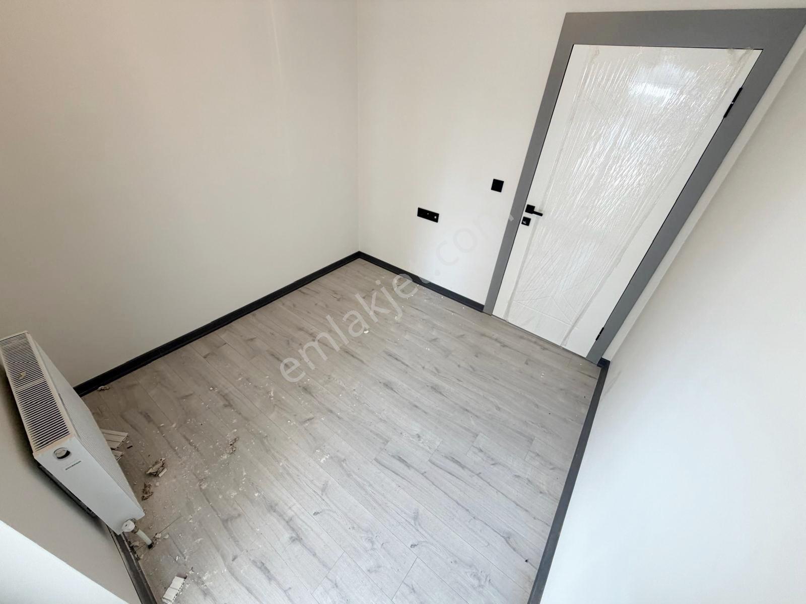Trene Yürüme Mesafesinde Masrafsız Kat Konumda 3+1 Daire - Görsel 15