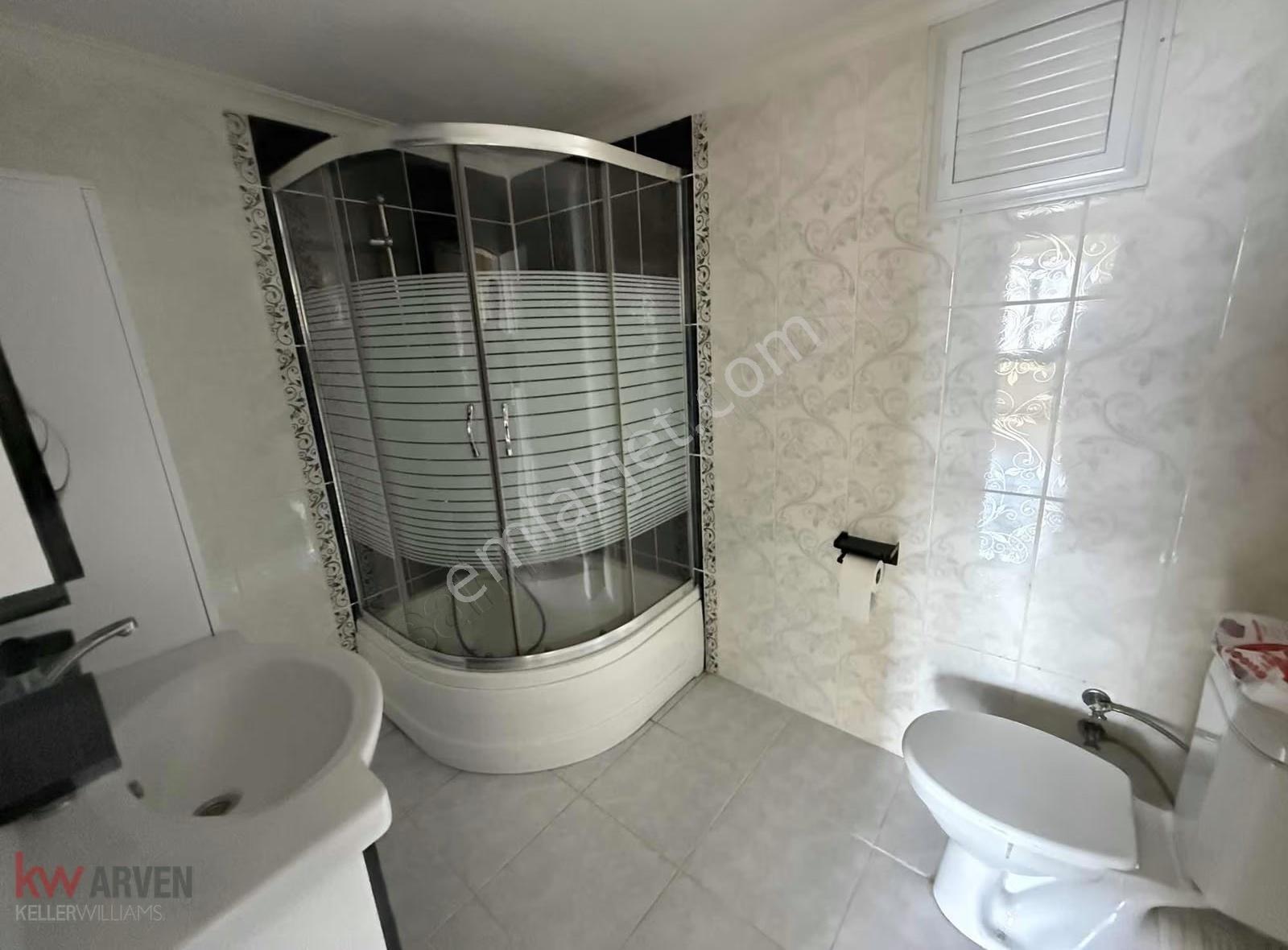 Başiskele Yeşilyurt Mah. Kiralık Çatı Dubleks 3+1 Daire - Görsel 20