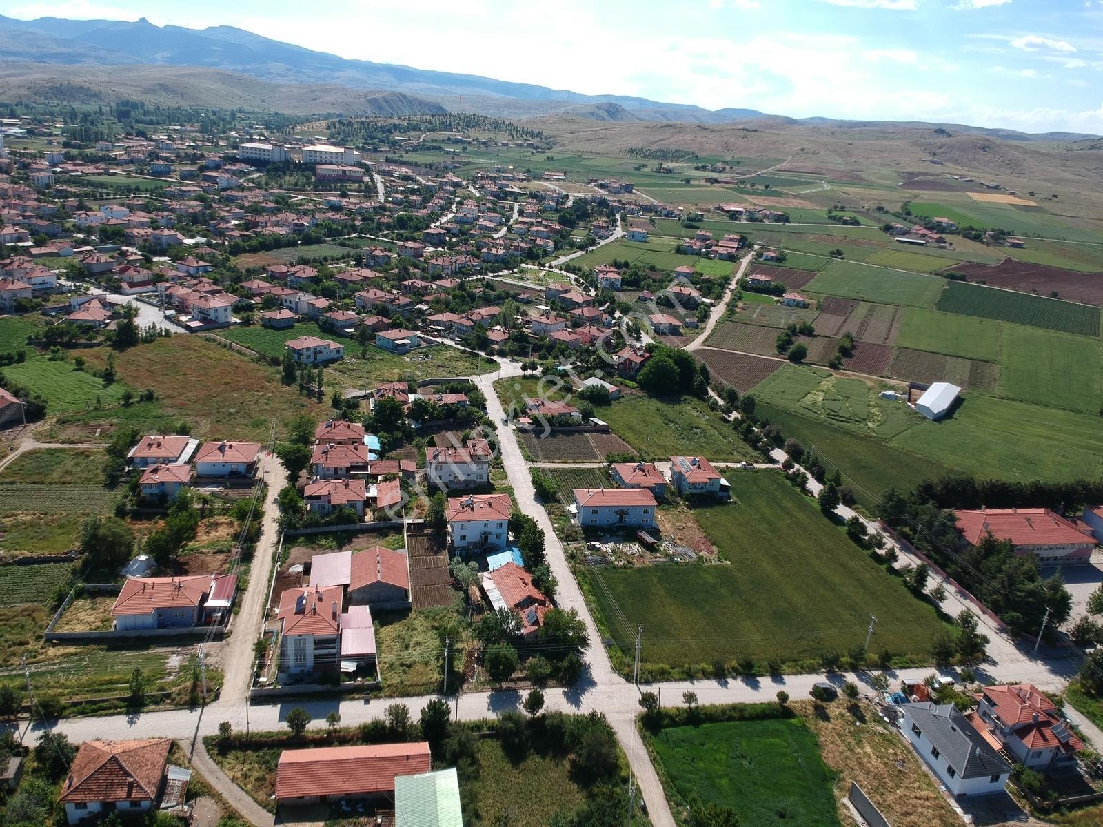 İlbey // İstiklal Mahallesi H.a.yesevi Cad.de 310 M² Arsa - Görsel 19