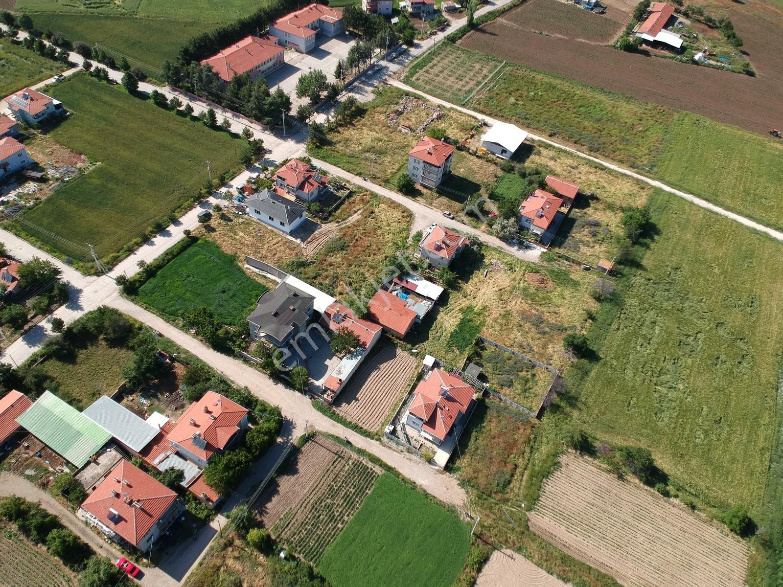 İlbey // İstiklal Mahallesi H.a.yesevi Cad.de 310 M² Arsa - Görsel 23