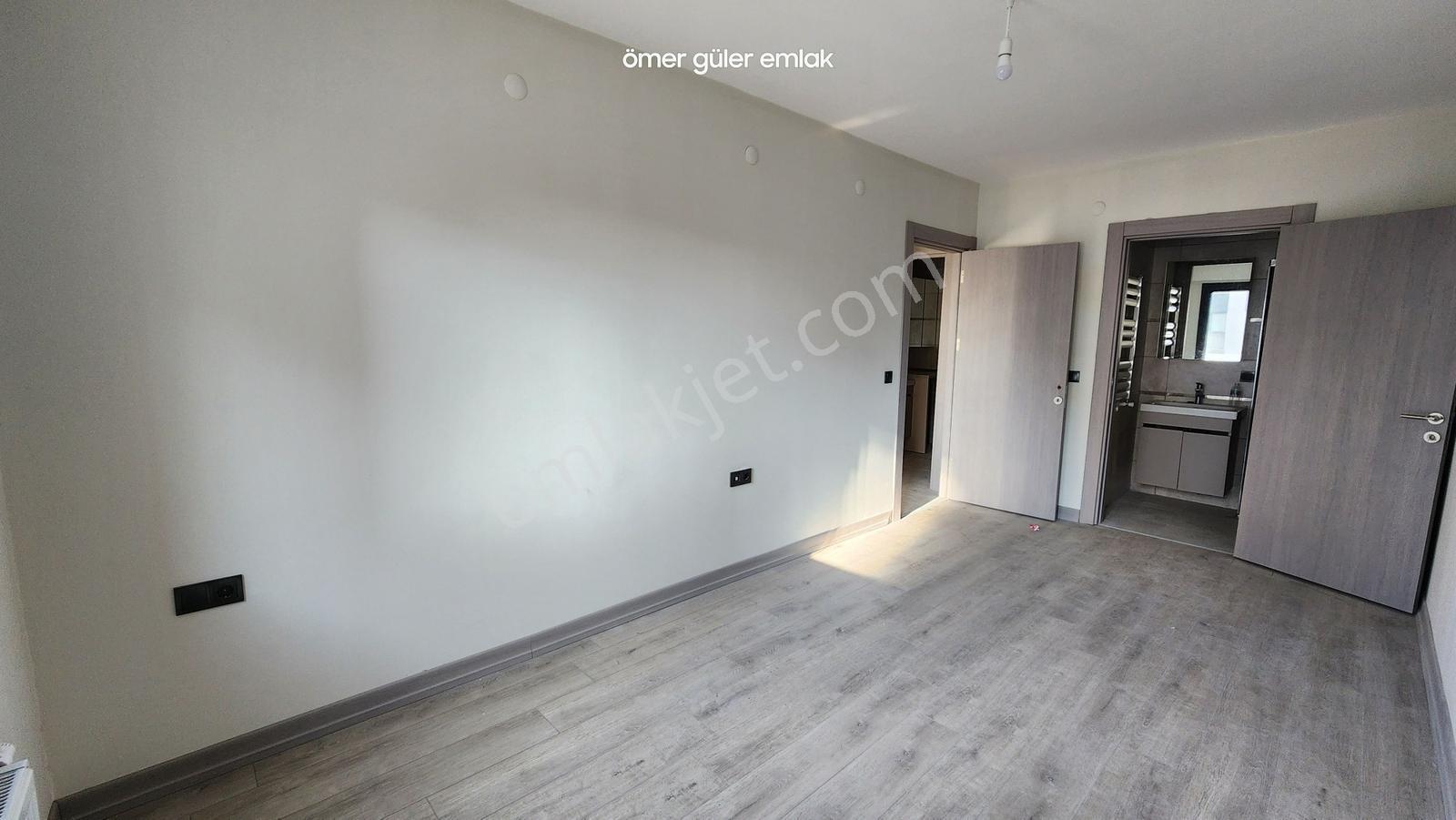 Güler'den Saraycık Tokide Giriş 2+1 90m2 Boş K.otopark E.banyolu - Görsel 5