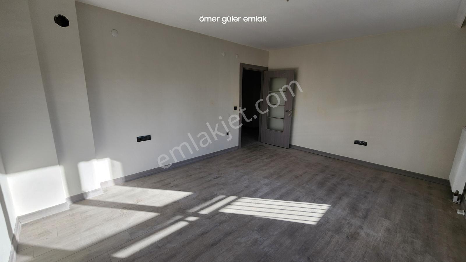 Güler'den Saraycık Tokide Giriş 2+1 90m2 Boş K.otopark E.banyolu - Görsel 31