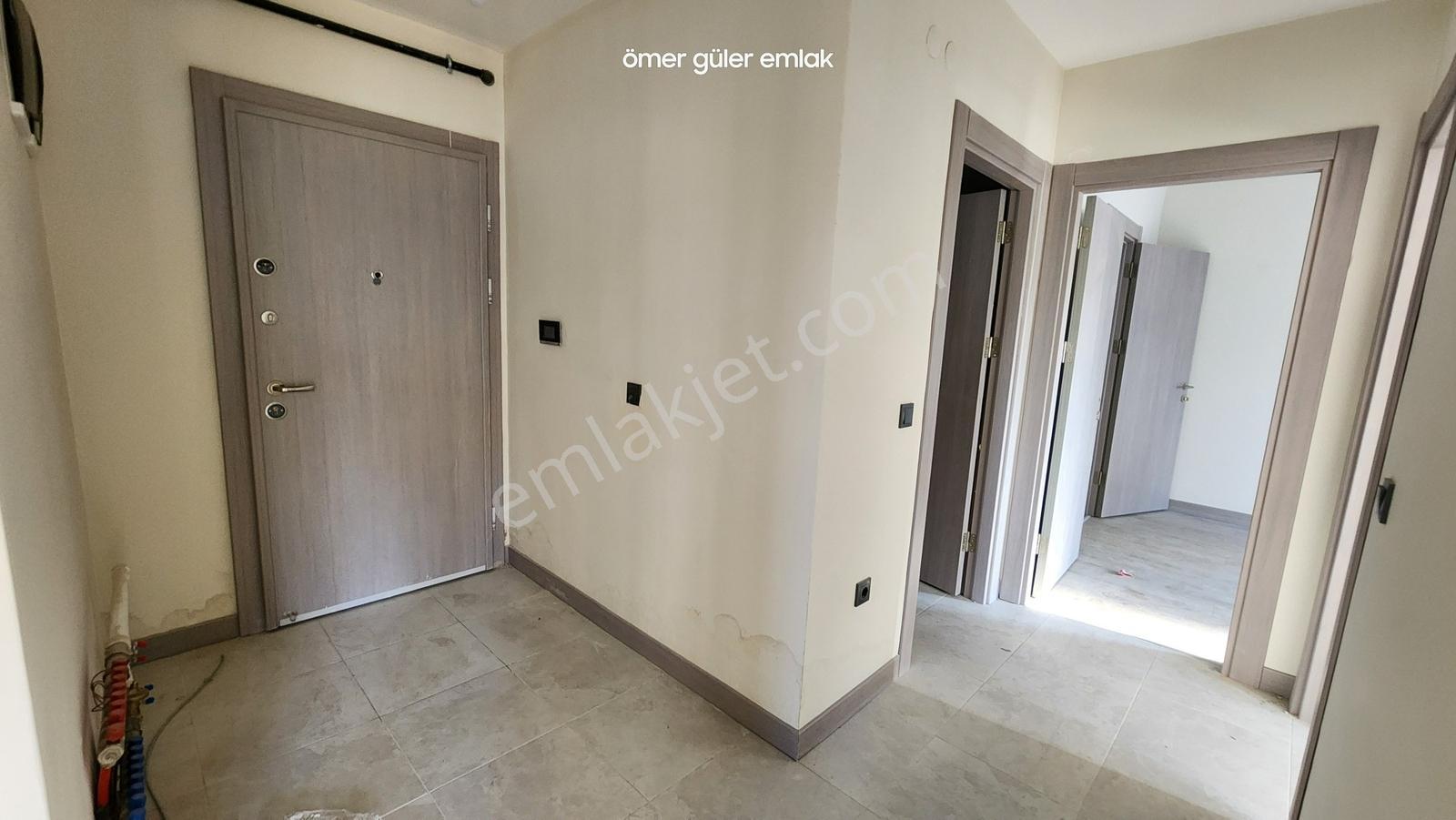 Güler'den Saraycık Tokide Giriş 2+1 90m2 Boş K.otopark E.banyolu - Görsel 4