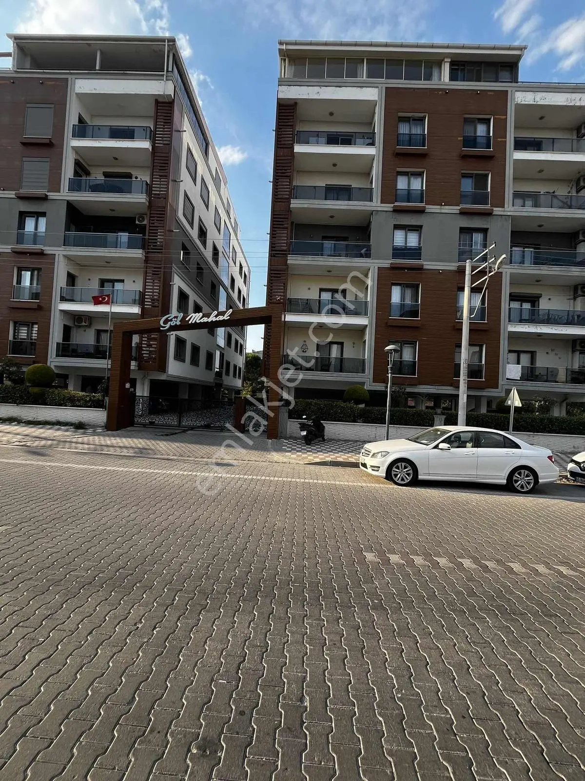 Benim Emlak'tan Atatürk Mah. Prestij Caddesinde Satılık Daire