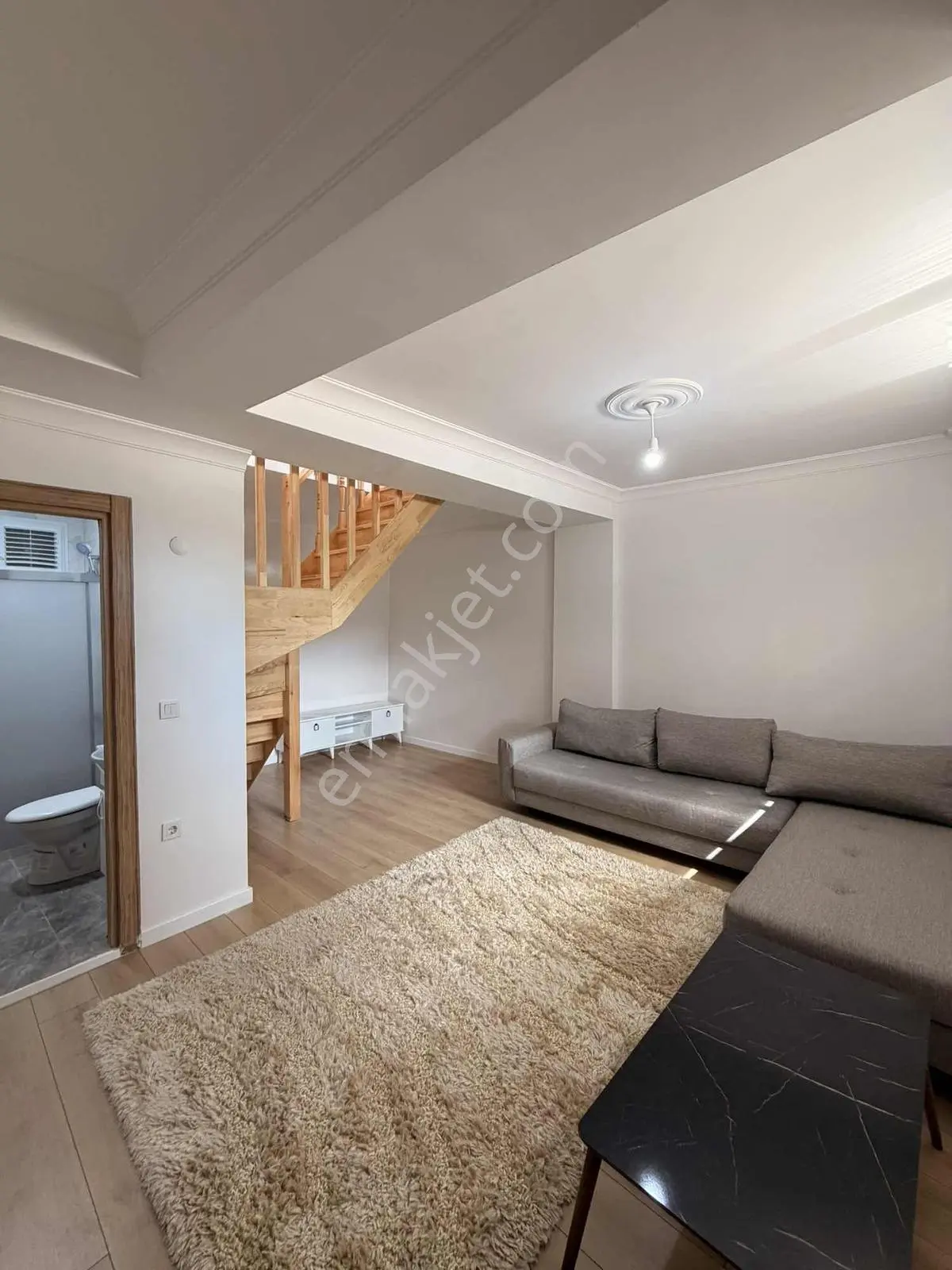 4.levent Çeliktepe Kiralık Sıfır Eşya Bina - Görsel 3