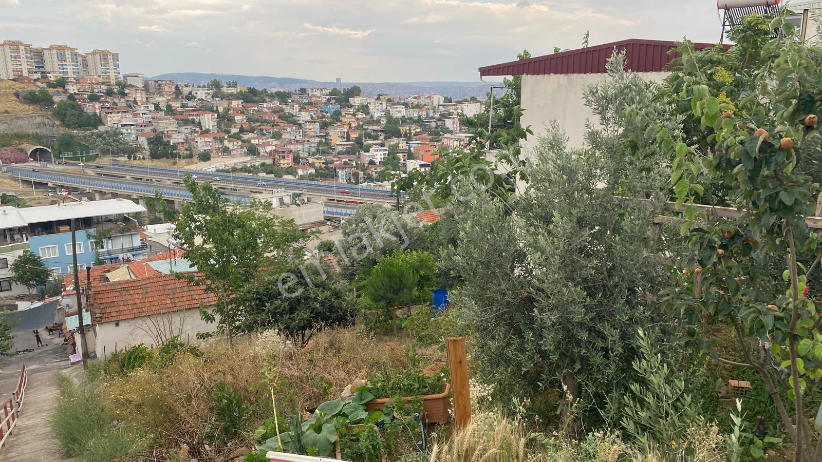 Müstakil Tapulu 144 M² Satılık Arsa | Bayraklı Onur Mahallesi’nde Değerli Yatırım Fırsatı - Görsel 15