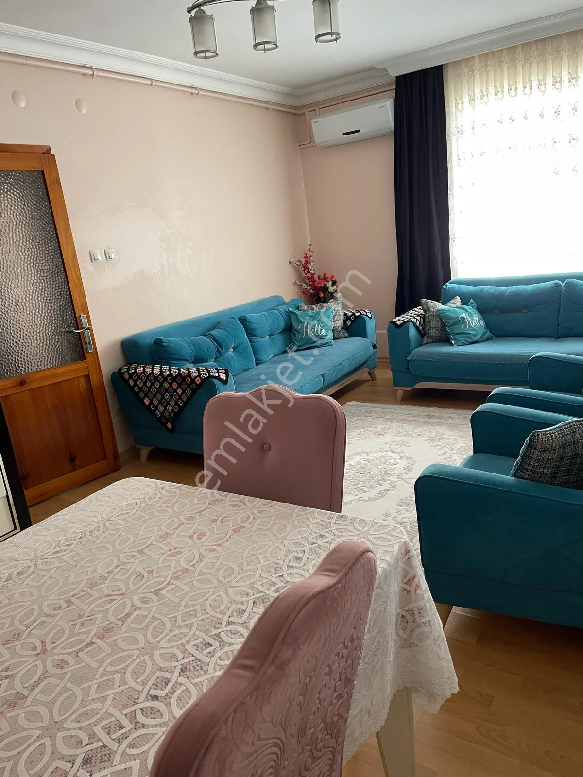 Büyükçekmece Fatih Mah İçi Lüks Yapılı Temiz Merkezi Geniş 2+1 Satılık Daire