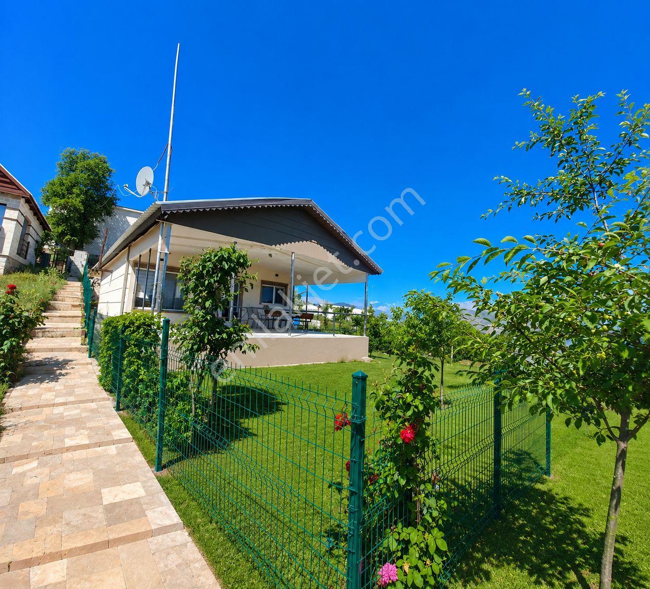 Konyaaltı Hisarçandır'da İçinde Yapı Kayıtlı Ev Eşyalı Evi İle Birlikte 395 M2 Villa Arsası - Görsel 9