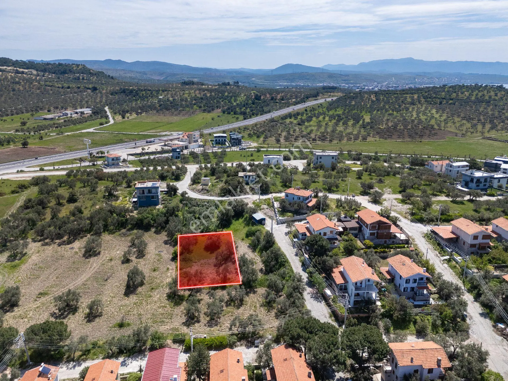 Aliağa Şakran Sayfiye Mah. Denşz Manzaralı Sahile Yakın 355m - Görsel 30