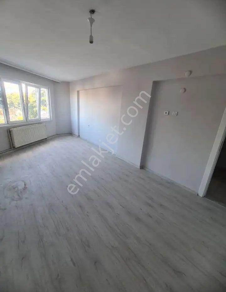 Samsun İlkadım Fevzi Çakmak Mahallesi'nde Asansörlü 1.kat 3+1 Kiralık Daire - Görsel 3