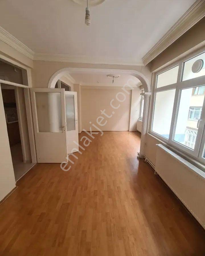 Samsun İlkadım Çiftlik Mahallesi'nde 1.kat 2+1 Kiralık Daire - Görsel 2