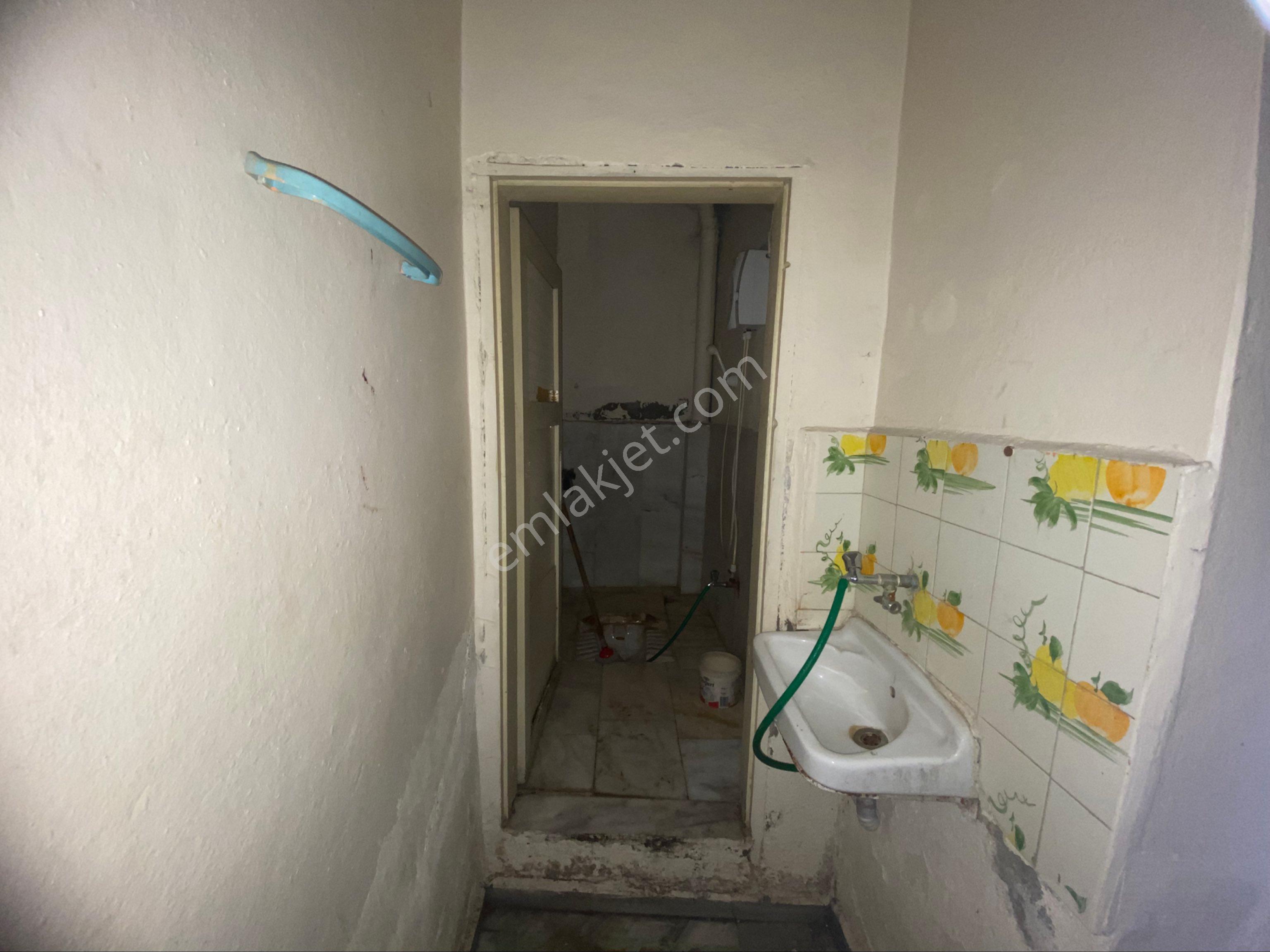 Sular Emlak Gayrimenkul’dan Atatürk Mahallesi’ne Bekara Yabancıya Uygun Kiralık Daire - Görsel 9