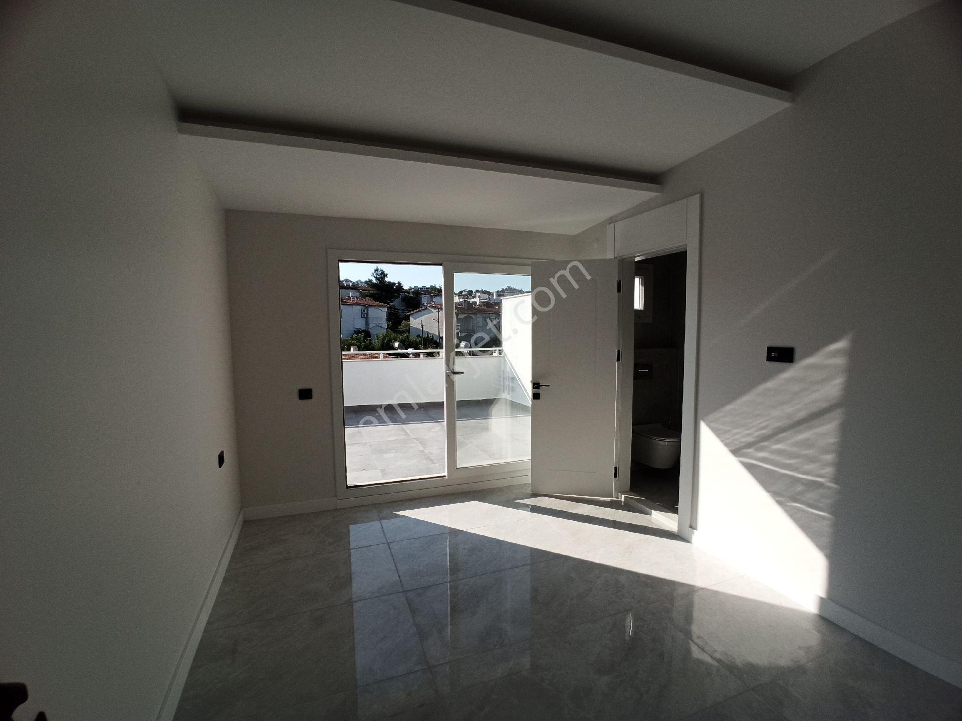 Kadınlar Denizi Ata Residence Deniz Ve Havuz Manzaralı Lüks 2+1 Çatı Dubleks Daire - Görsel 16