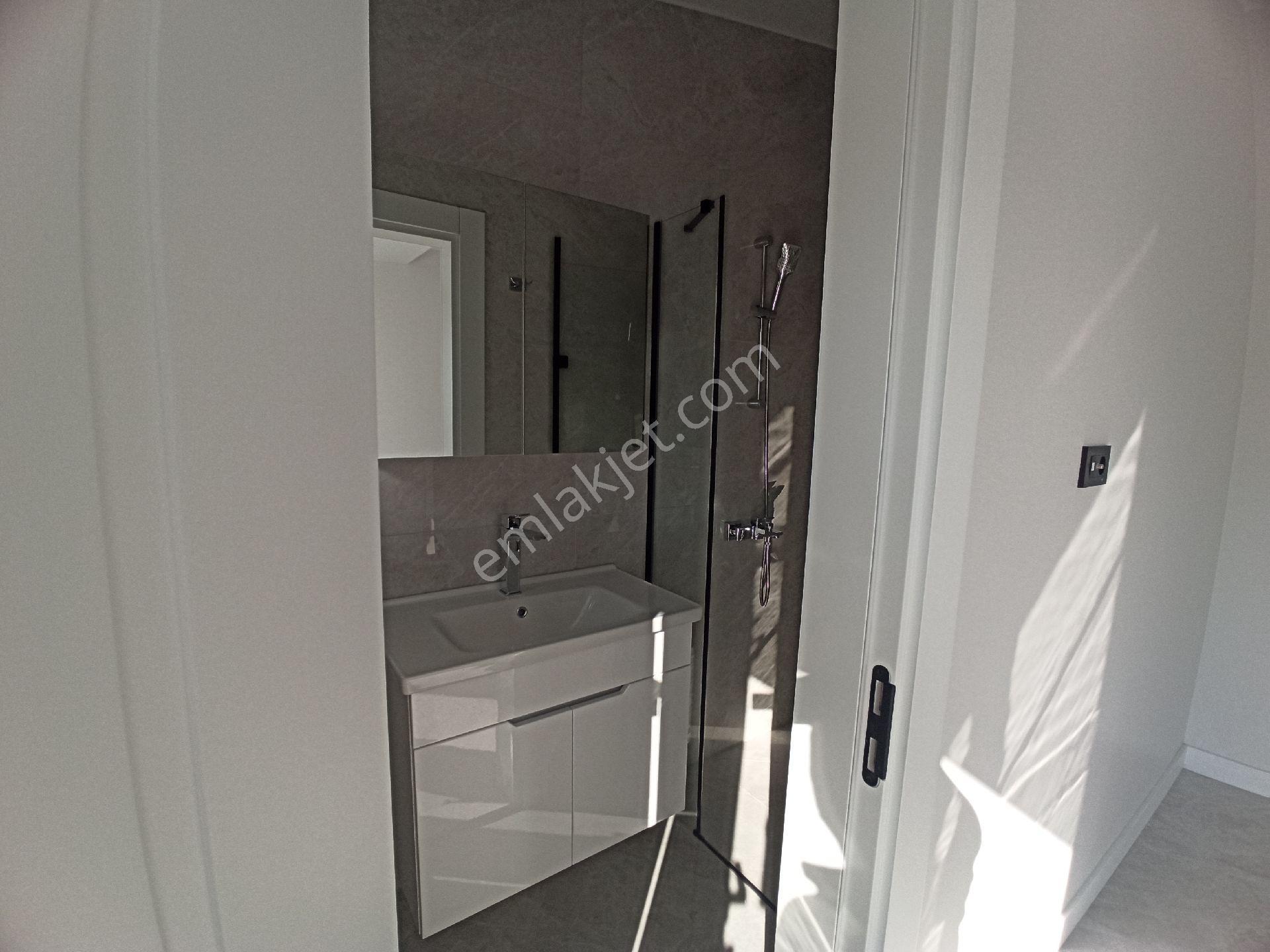 Kadınlar Denizi Ata Residence Deniz Ve Havuz Manzaralı Lüks 2+1 Çatı Dubleks Daire - Görsel 17
