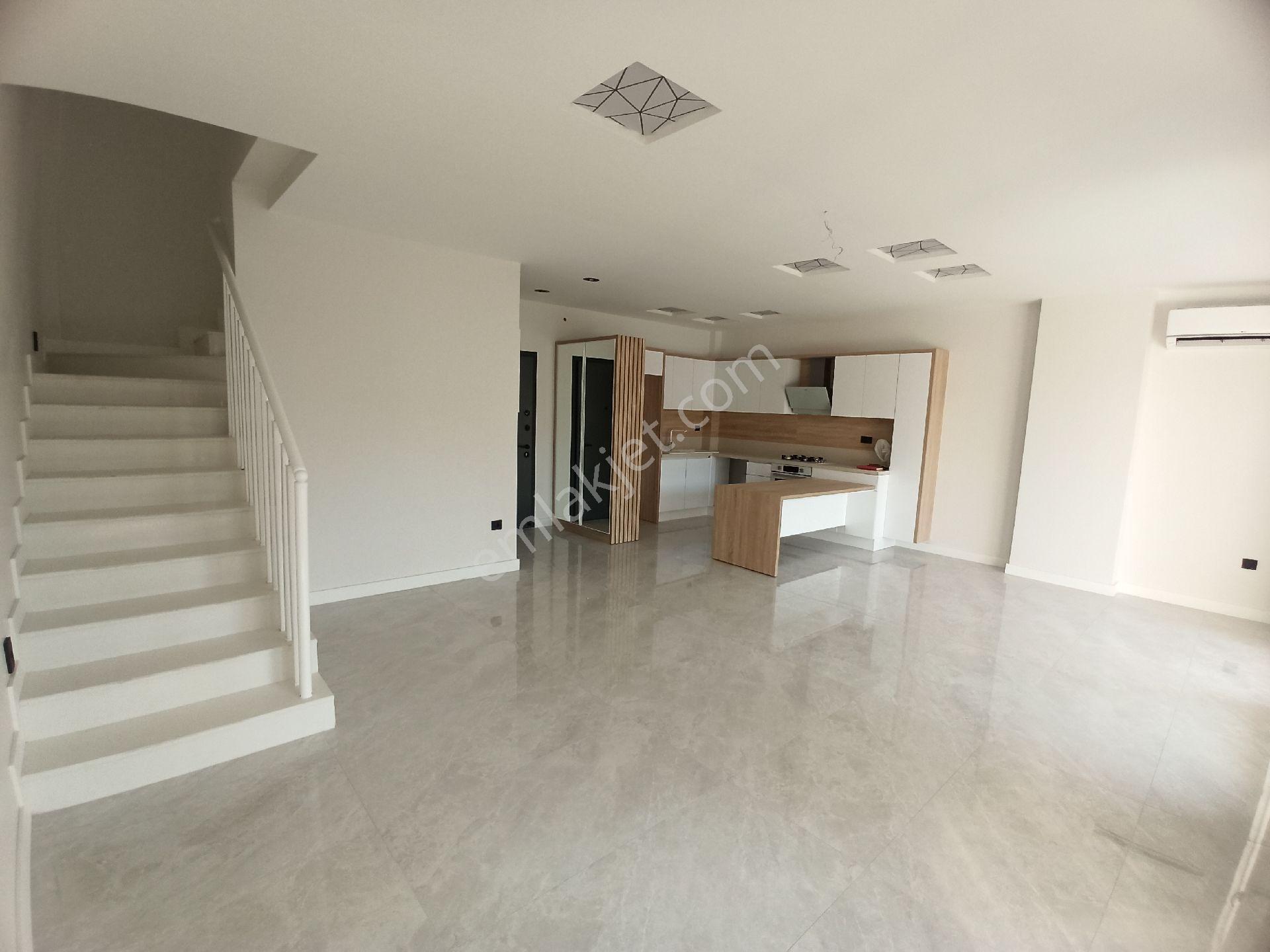 Kadınlar Denizi Ata Residence Deniz Ve Havuz Manzaralı Lüks 2+1 Çatı Dubleks Daire - Görsel 23