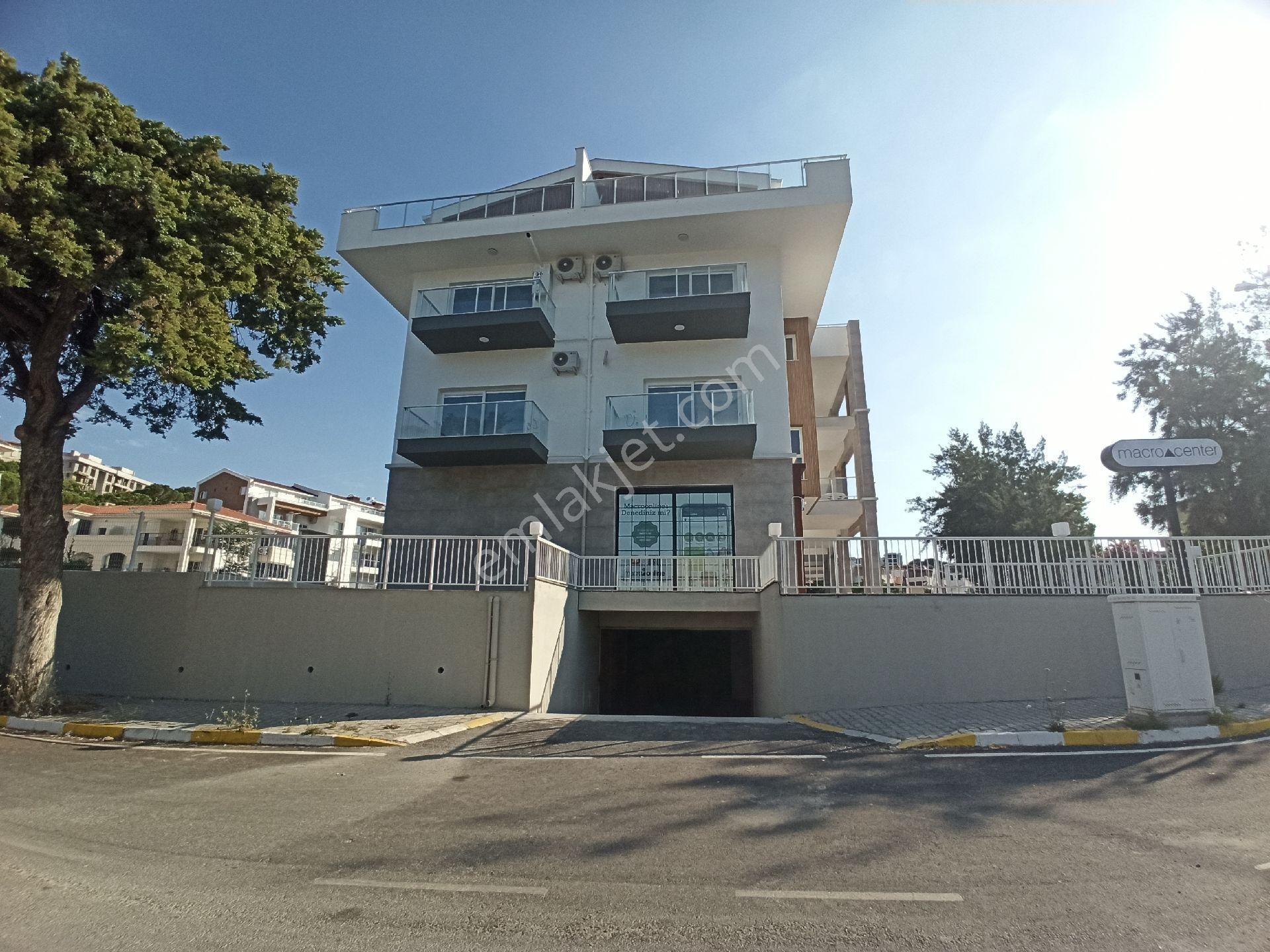 Kadınlar Denizi Ata Residence Deniz Ve Havuz Manzaralı Lüks 2+1 Çatı Dubleks Daire - Görsel 9