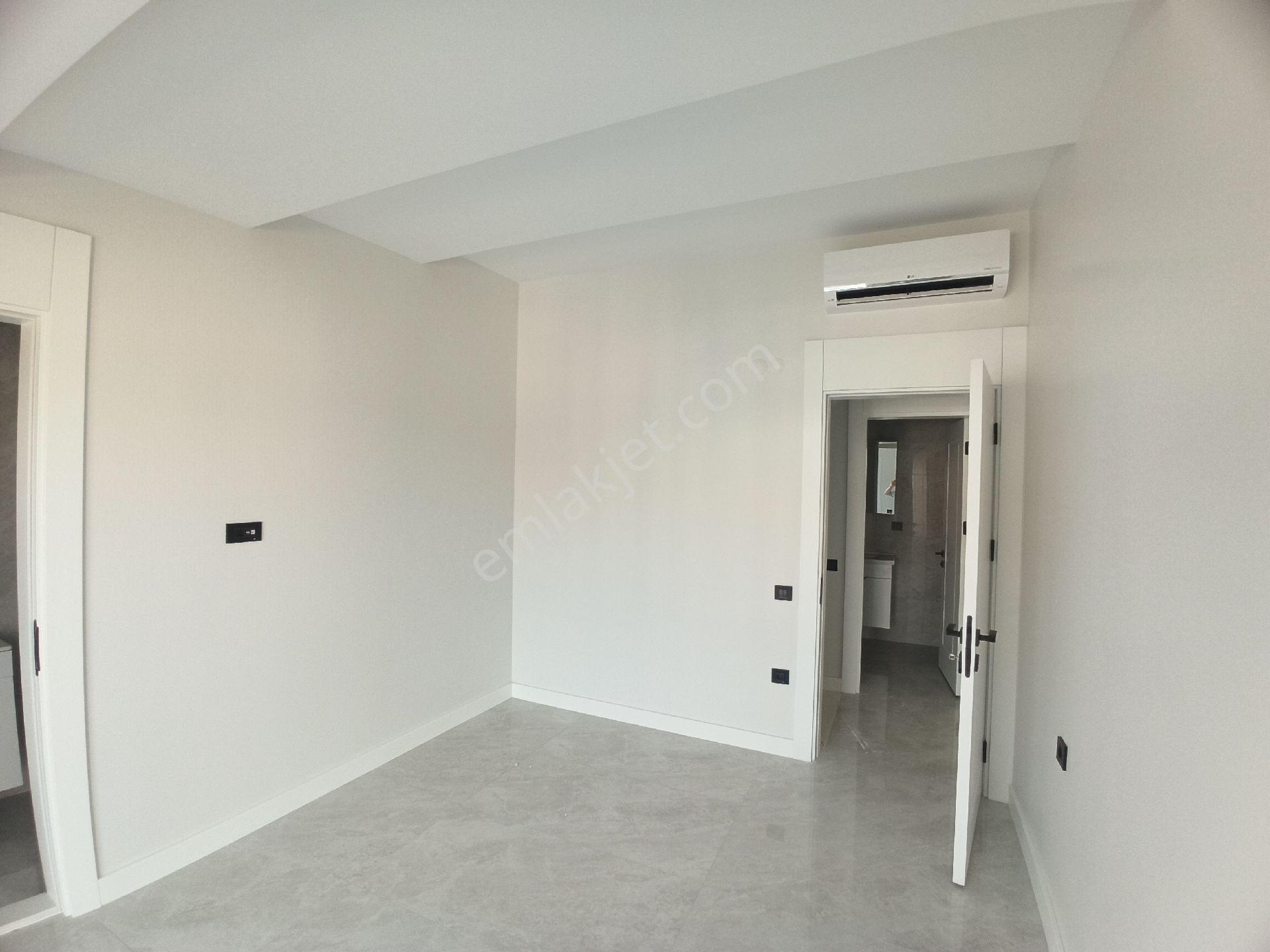 Kadınlar Denizi Ata Residence Deniz Ve Havuz Manzaralı Lüks 2+1 Çatı Dubleks Daire - Görsel 28