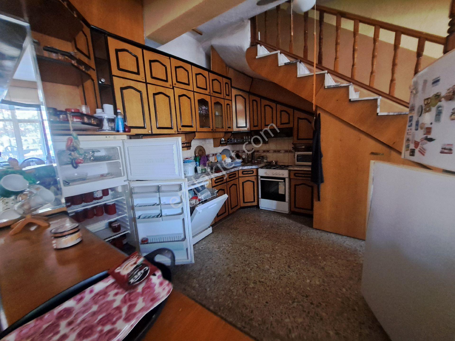 İzmir Seferihisar Ürkmez De Denize 20 Metre Satılık 5+1 Villa - Görsel 5