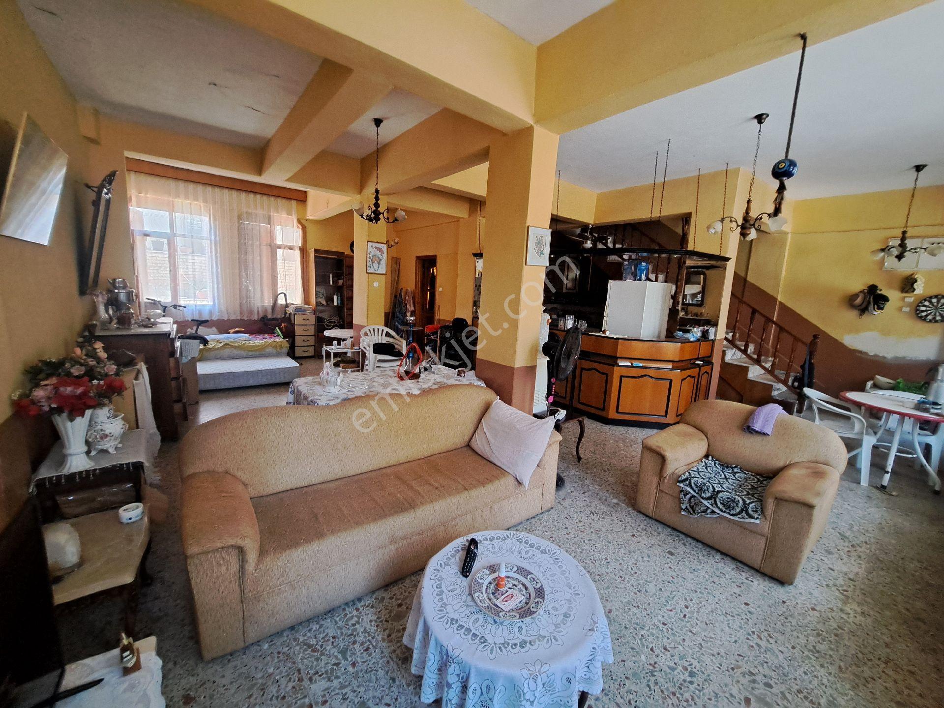 İzmir Seferihisar Ürkmez De Denize 20 Metre Satılık 5+1 Villa - Görsel 6