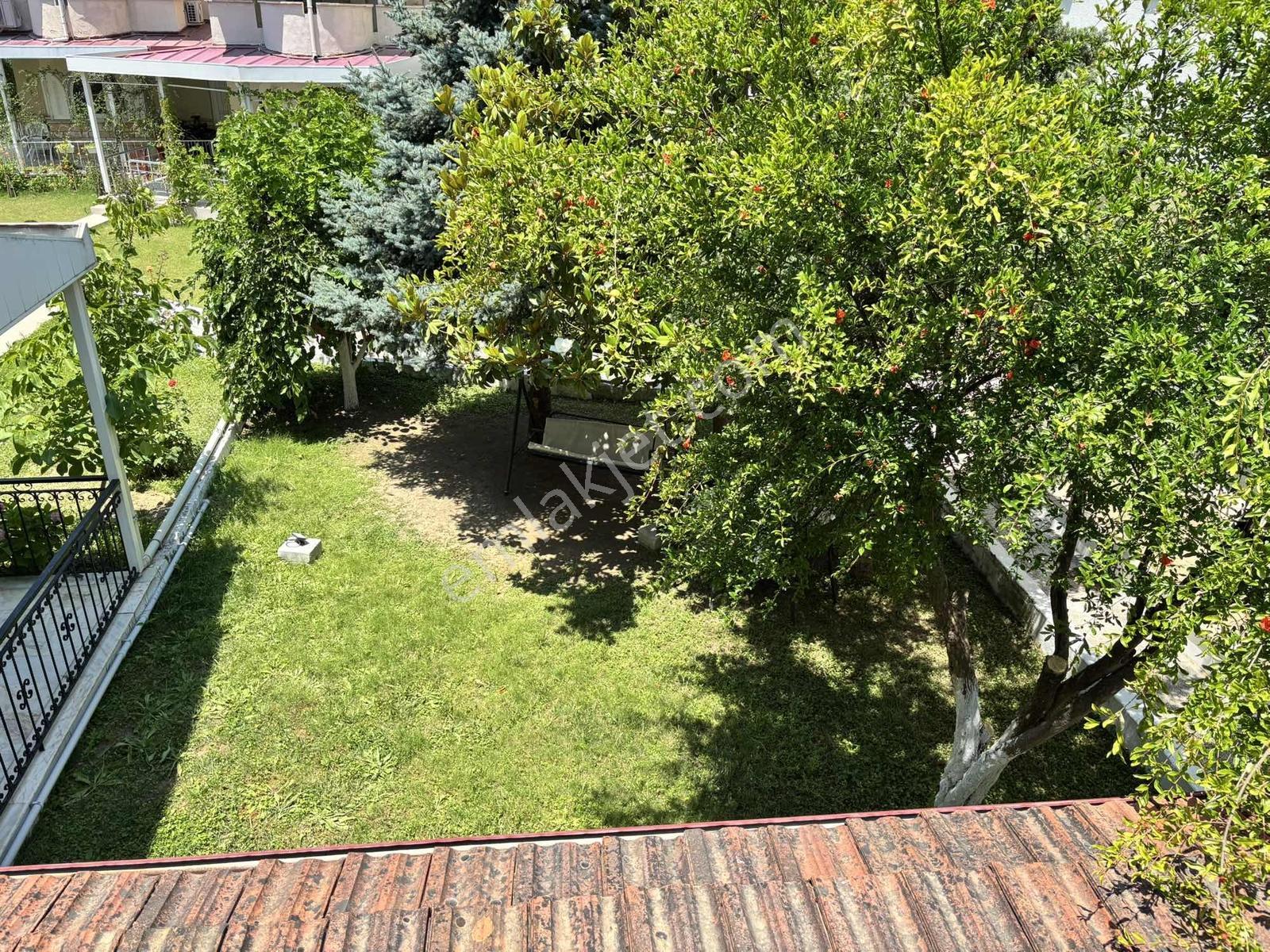 Kuşadası Denize Sağlık Ocağına Alışveriş Merkezine Çok Yakın - Görsel 30