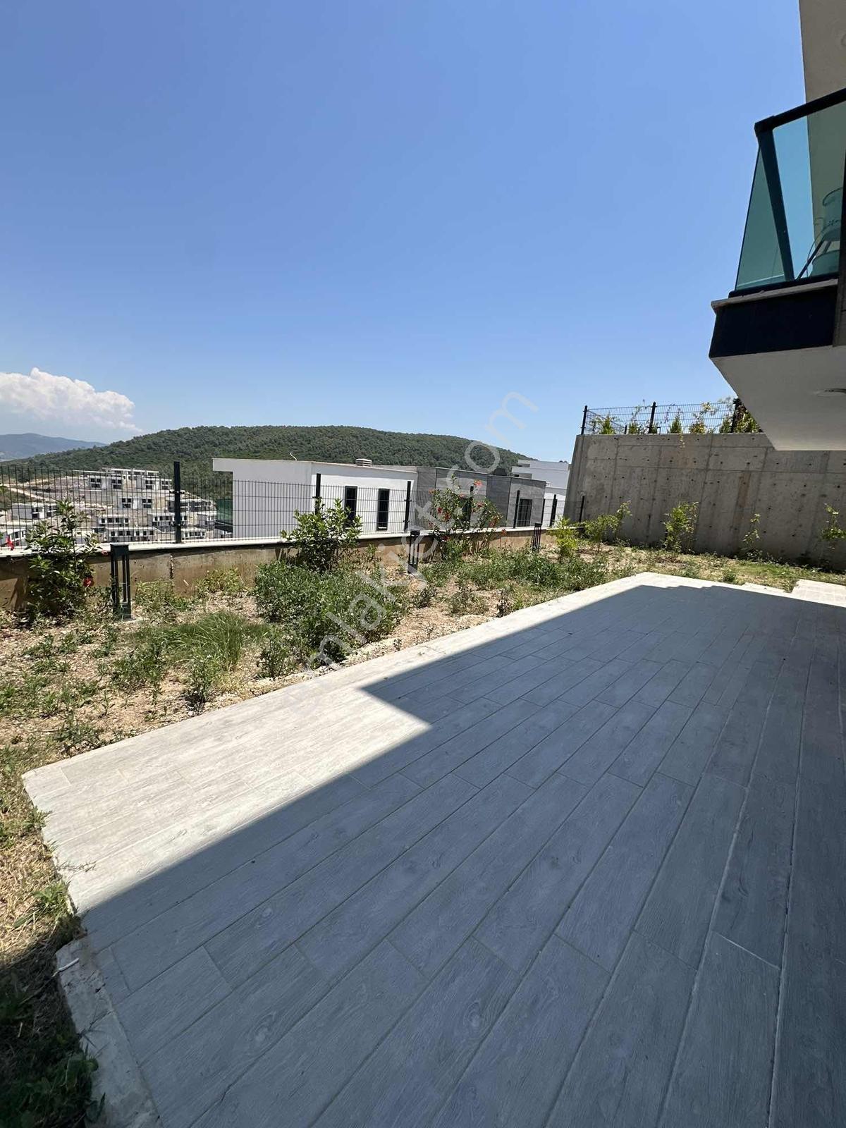 Boğaziçi Adabükü Plajlı Site İçerisinde 2+1 Bahçe Katı Kiralık - Görsel 30