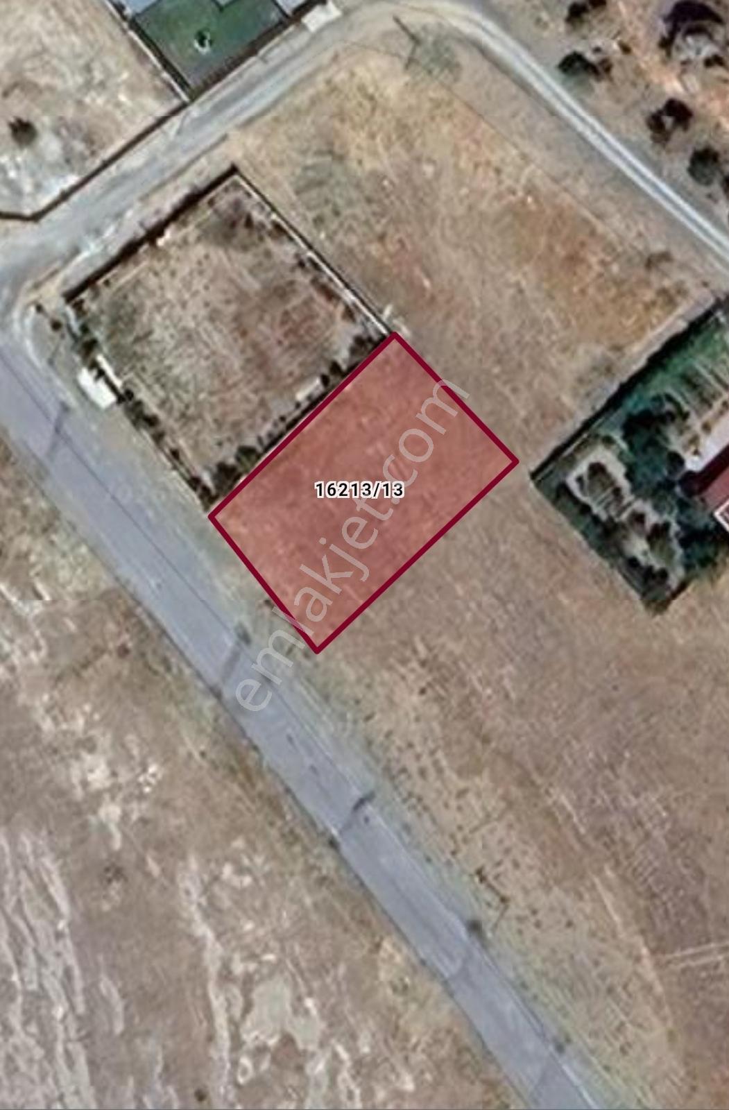 Mimarsinan'da Harika Konumda Temiz Villa Parseli