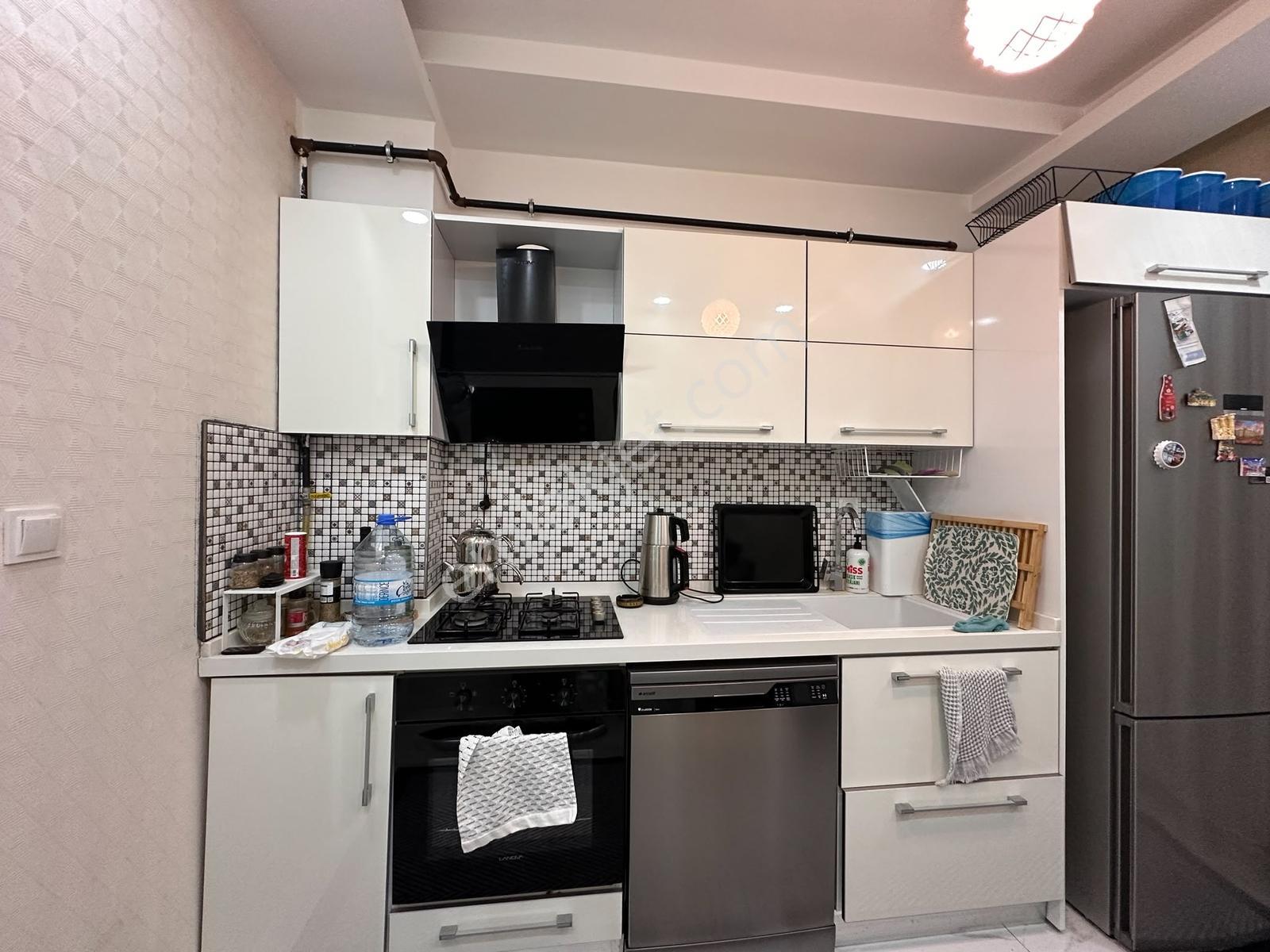 Tarcanlardan Kartepe F.s.m. Karcityde Havuzlu Site Arakat 2+1 - Görsel 19