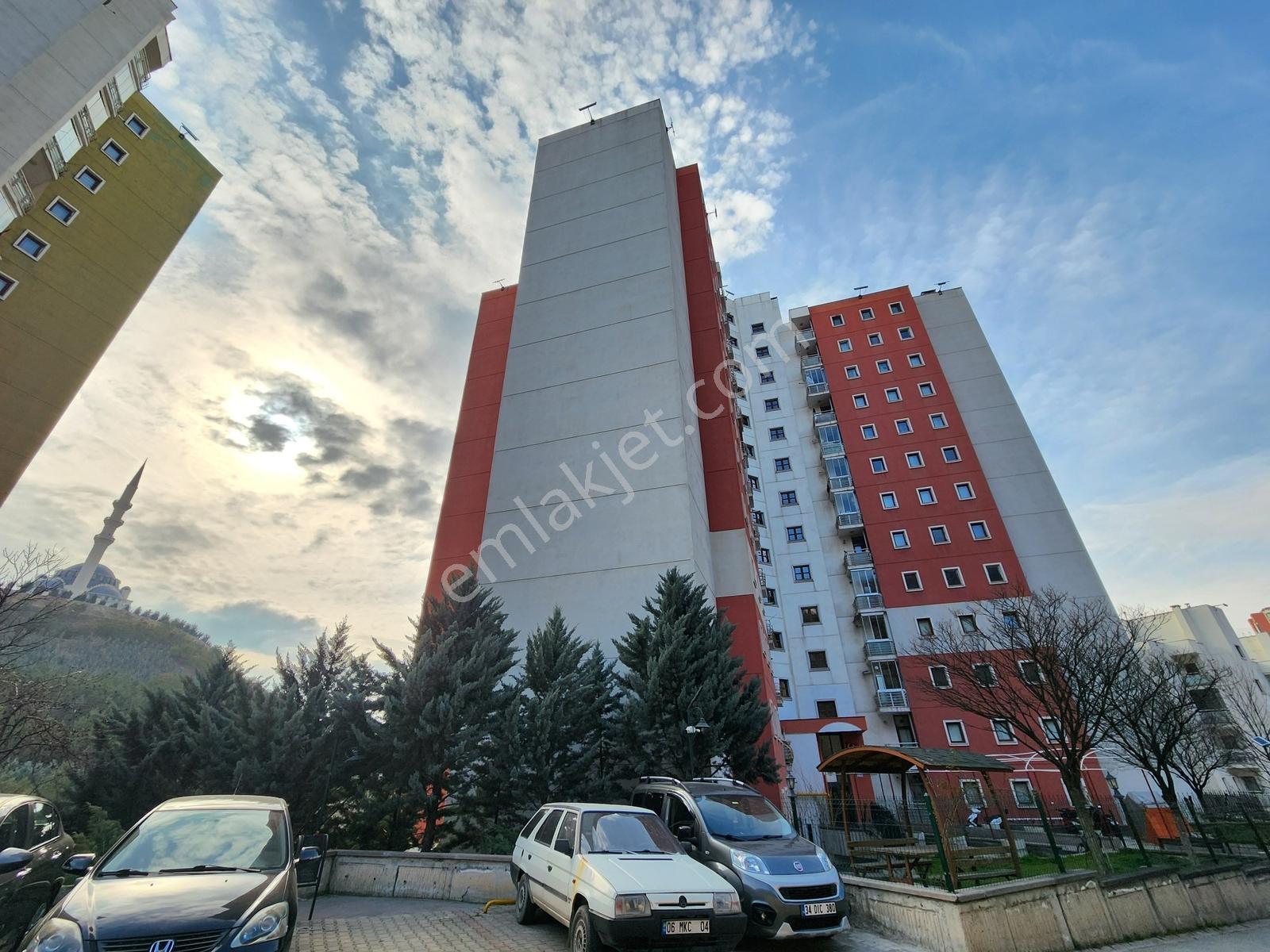 Güler^den Keçiörende Panoramik Vadi Manzralı 12.kat 3+1 Daire - Görsel 25
