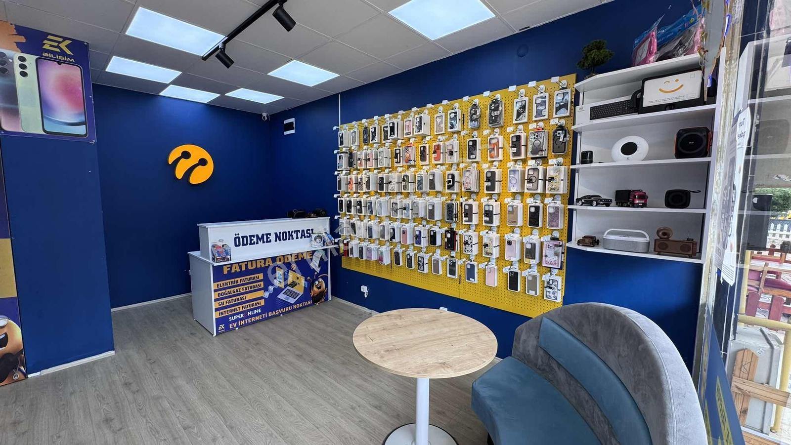 Full Dekorasyonlu Devren Kiralık Telefon & Aksesuar Mağazası - Görsel 10