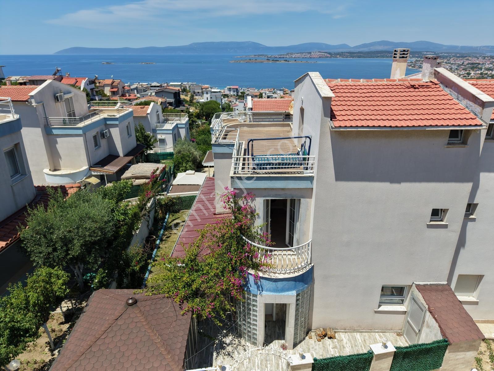 Seferihisar Akarca'da Deniz Manzaralı, Havuzlu 4+1 Villa - Görsel 28
