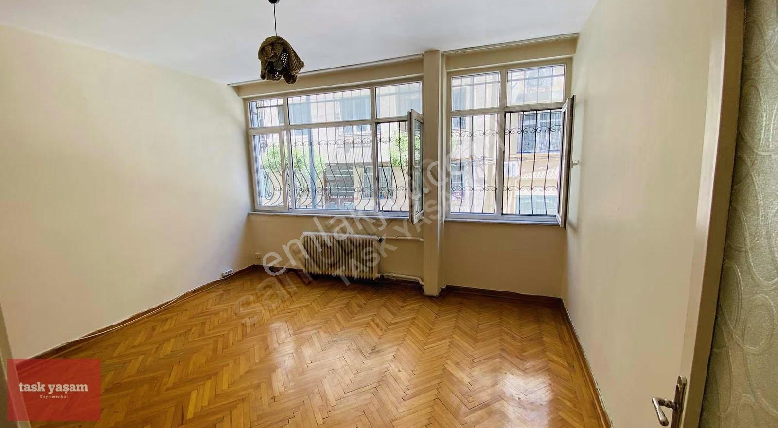 Şişli Merkez Mah Perihan Sokakta Kiralık Yüksek Giriş 3+1 Daire - Görsel 13