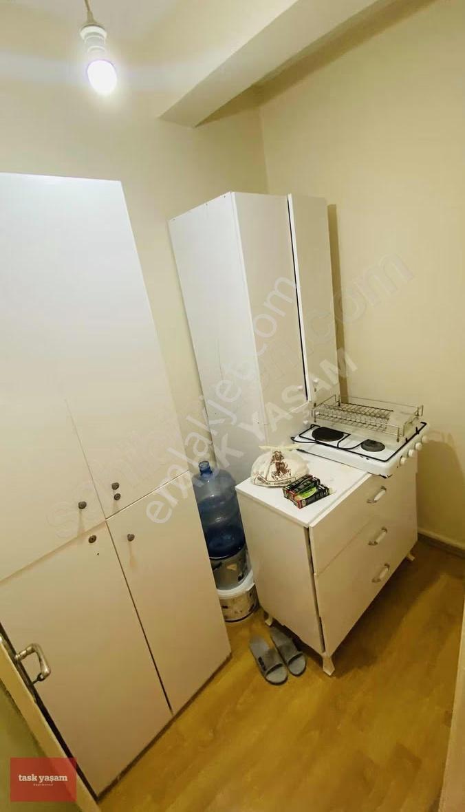 Şişli Merkez Mah Perihan Sokakta Kiralık Yüksek Giriş 3+1 Daire - Görsel 10
