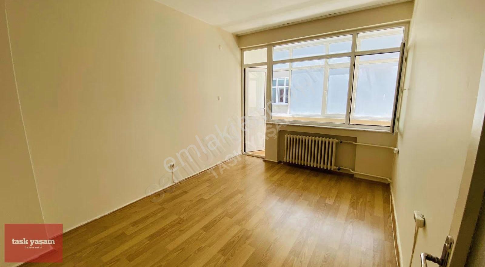 Şişli Merkez Mah Perihan Sokakta Kiralık Yüksek Giriş 3+1 Daire - Görsel 18