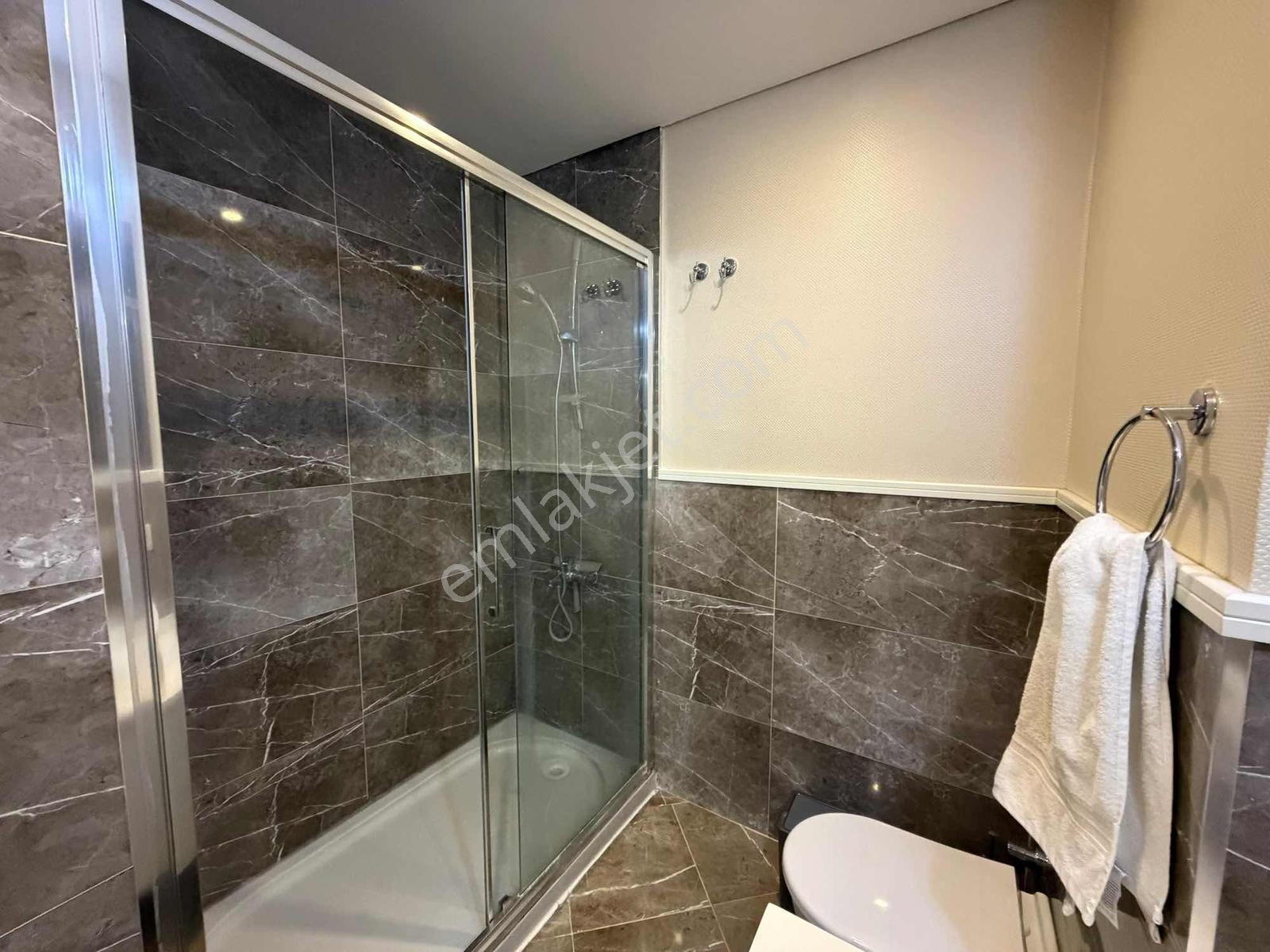 Kartal Çukurova Tower En Büyük M2 Deniz Manzaralı 1+1 Satılık - Görsel 13
