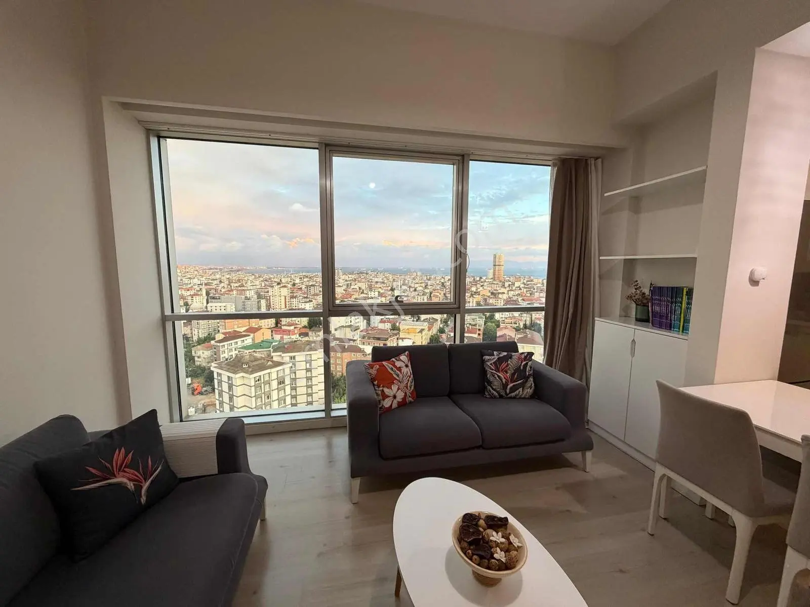 Kartal Çukurova Tower En Büyük M2 Deniz Manzaralı 1+1 Satılık - Görsel 26