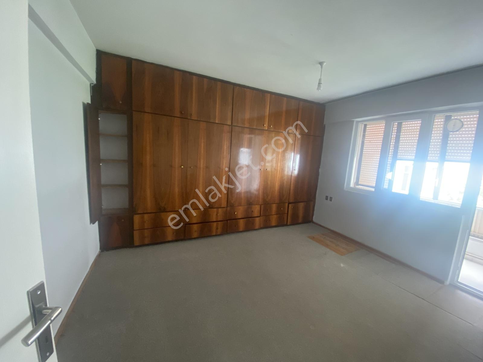 Nazilli Perşembe Pazarı İçinde Kiralık 3+1 Doğalgazlı Daire - Görsel 7
