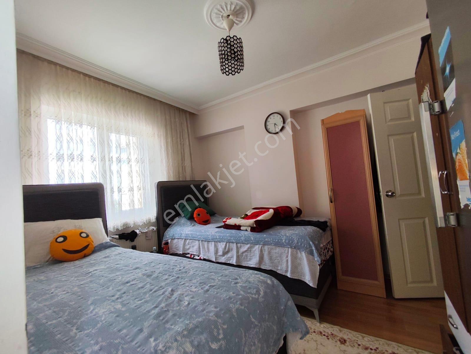 Yılmaz Gayrrimenkulden Fırsat 3+1 Cadde Üzeri Ön Cep 15 Yıllık Kacmaz Fırsat Dairesi - Görsel 15