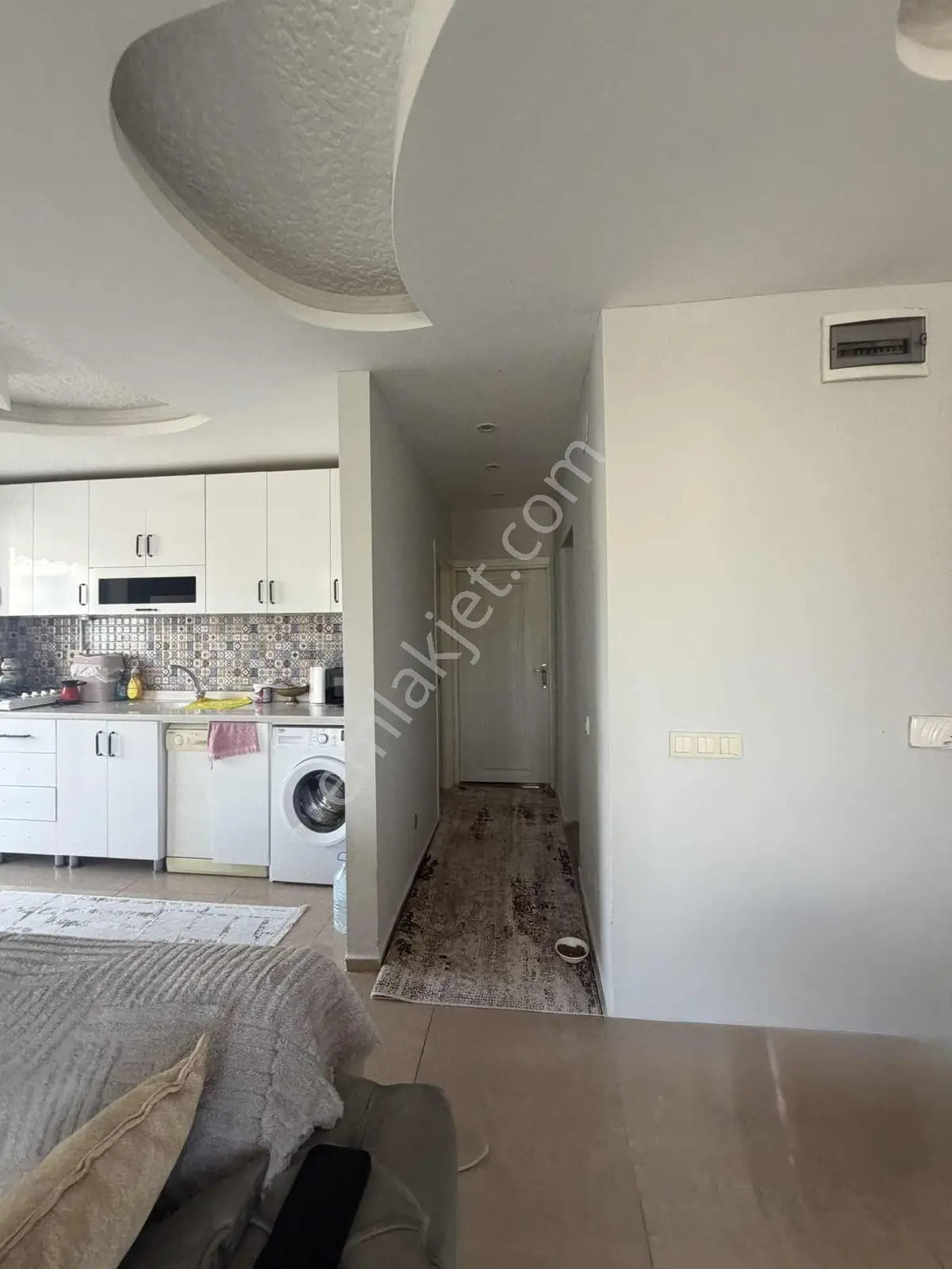 Mezıtlı Akdenız'de Satılık Genış 2 + 1 Daıre - Görsel 2