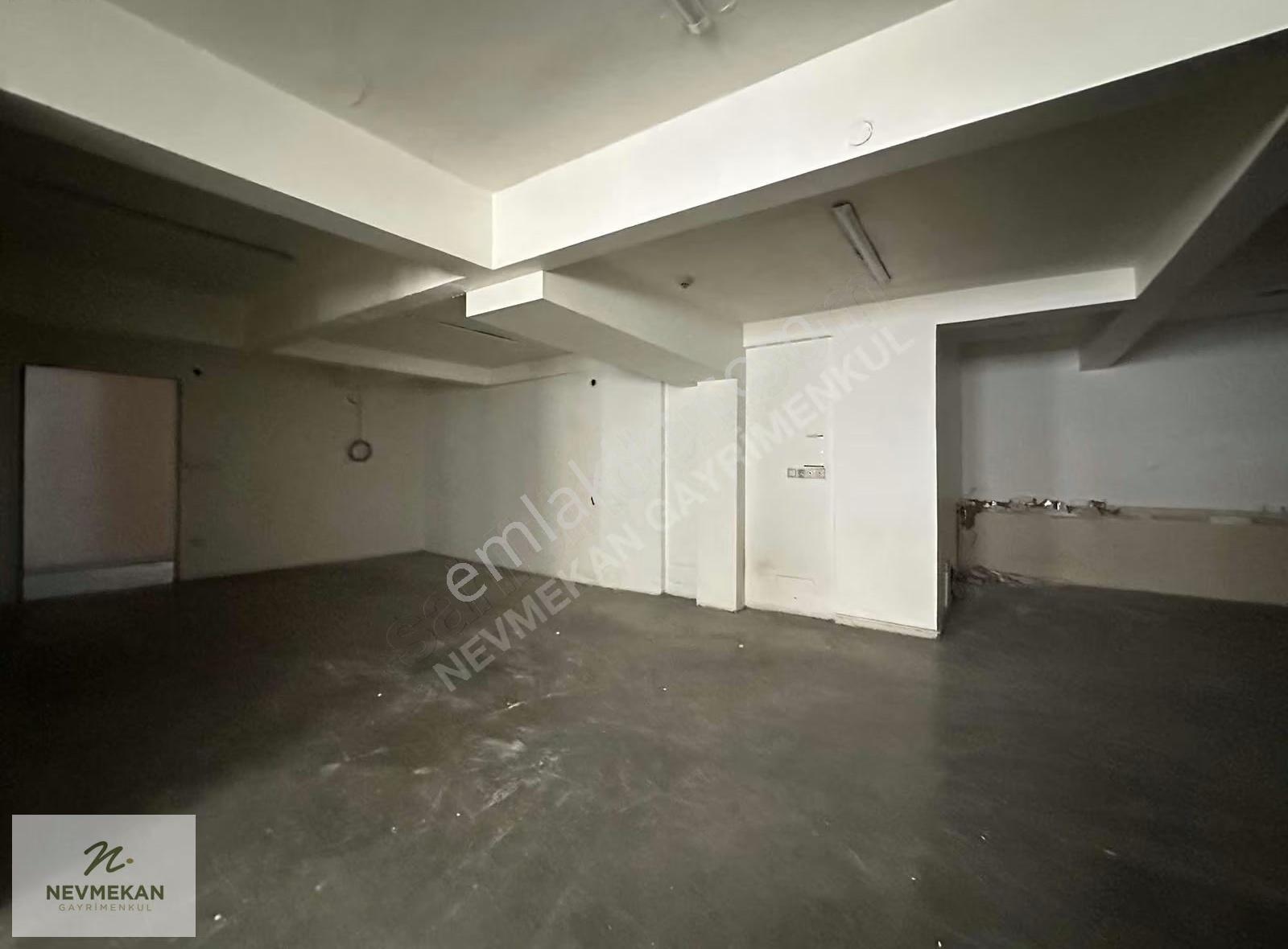Nevmekan'dan Ana Cadde Üstü 600m2 Kiralık Depolu Dükkan - Görsel 16