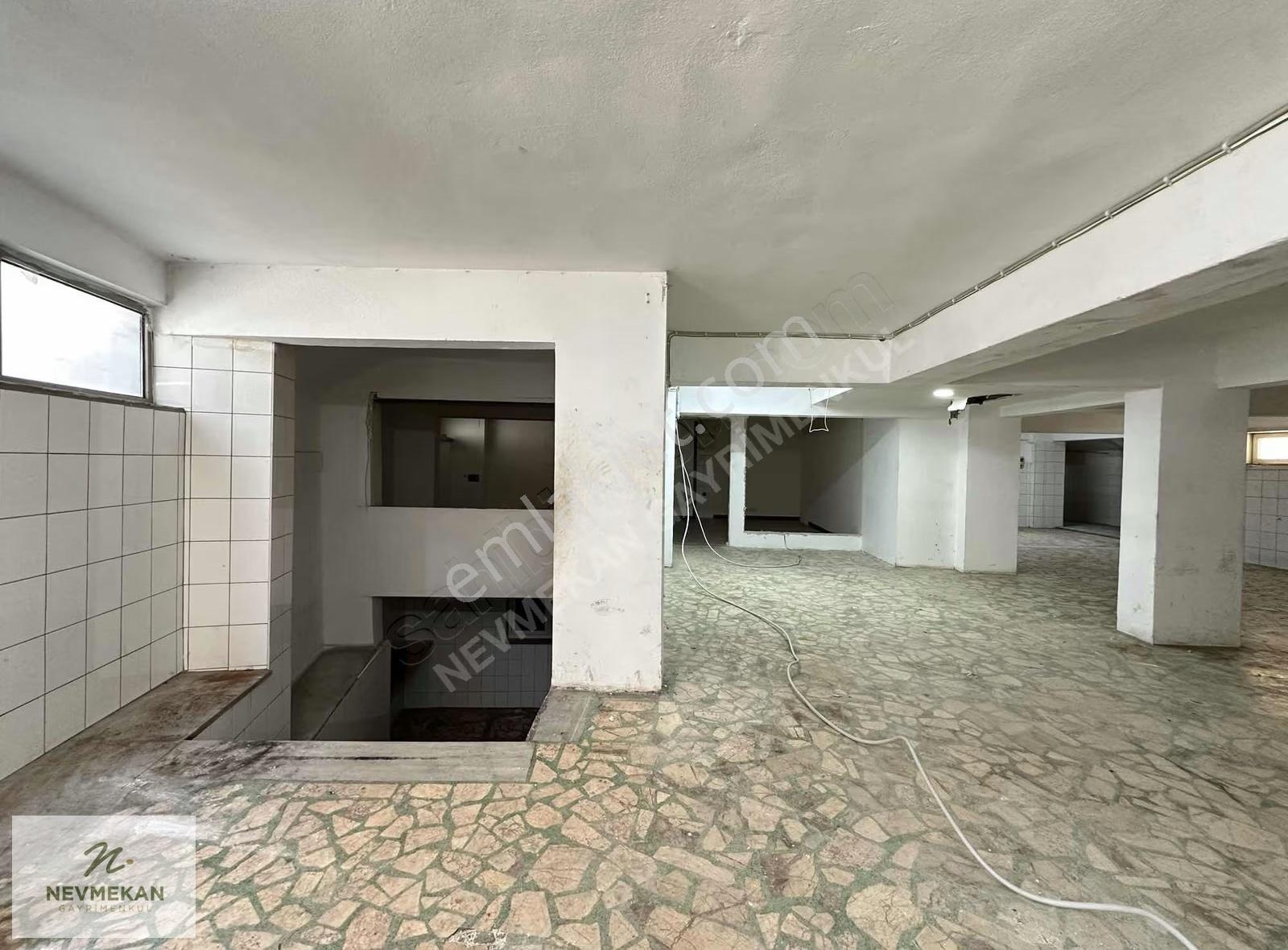 Nevmekan'dan Ana Cadde Üstü 600m2 Kiralık Depolu Dükkan - Görsel 13