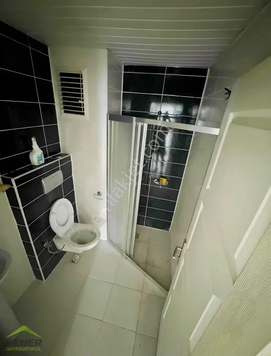 3+1 Ara Kat Havuz Cephe Güvenlikli Site İçi Kiralık Daire - Görsel 2