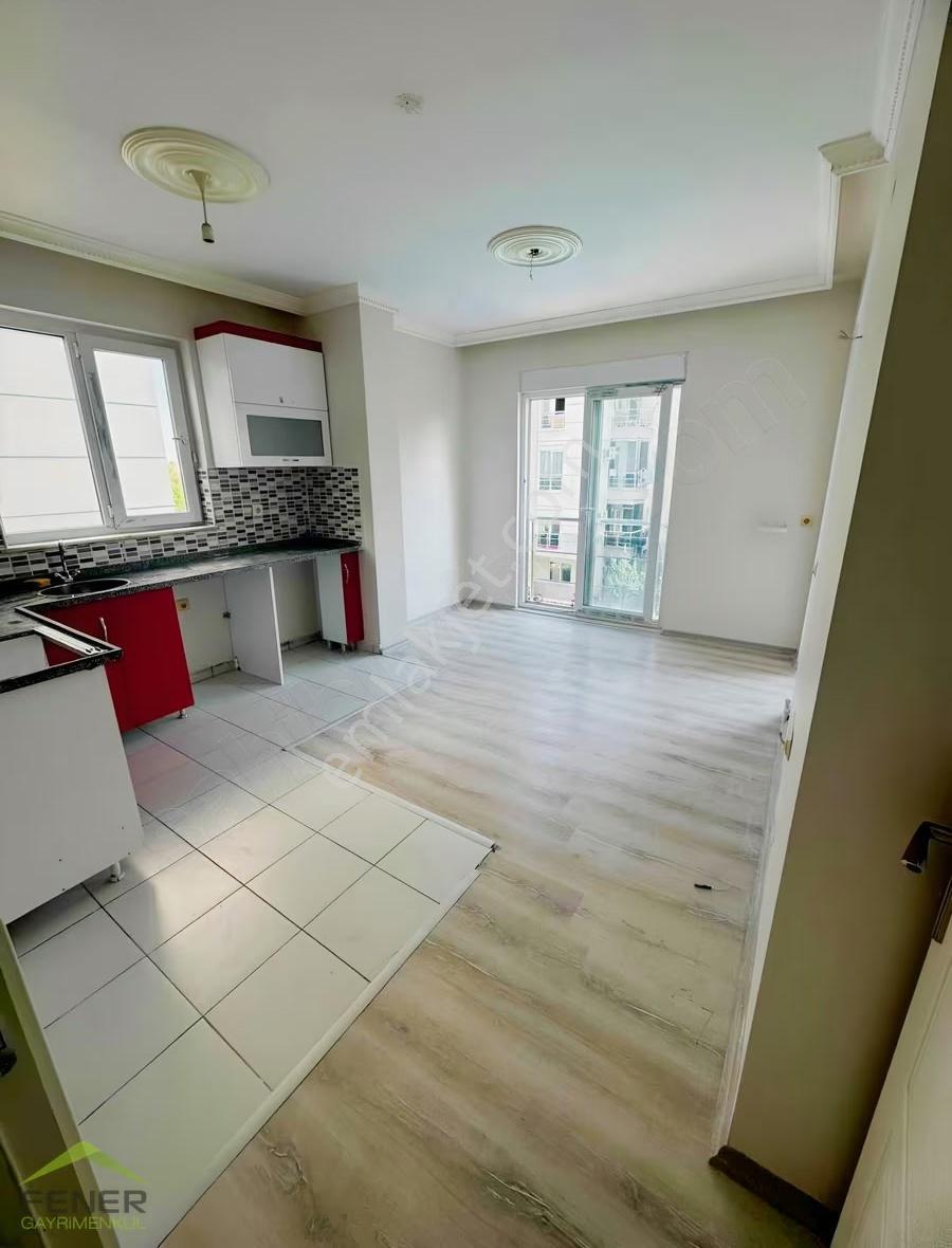 3+1 Ara Kat Havuz Cephe Güvenlikli Site İçi Kiralık Daire - Görsel 4