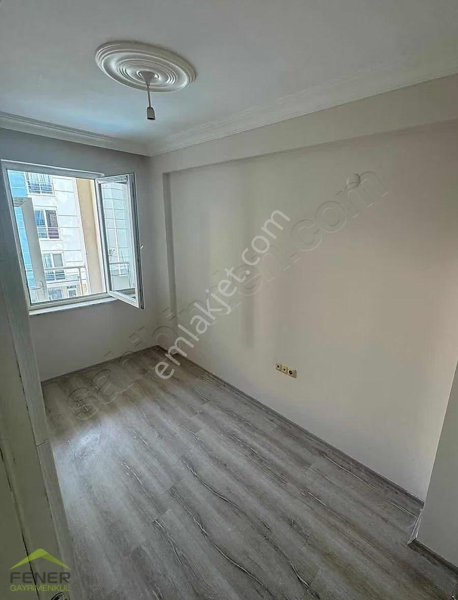 3+1 Ara Kat Havuz Cephe Güvenlikli Site İçi Kiralık Daire - Görsel 12